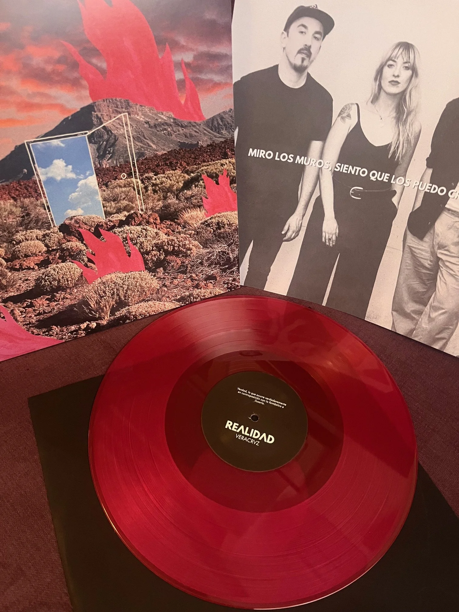 Realidad/ Ficción by Veracrvz