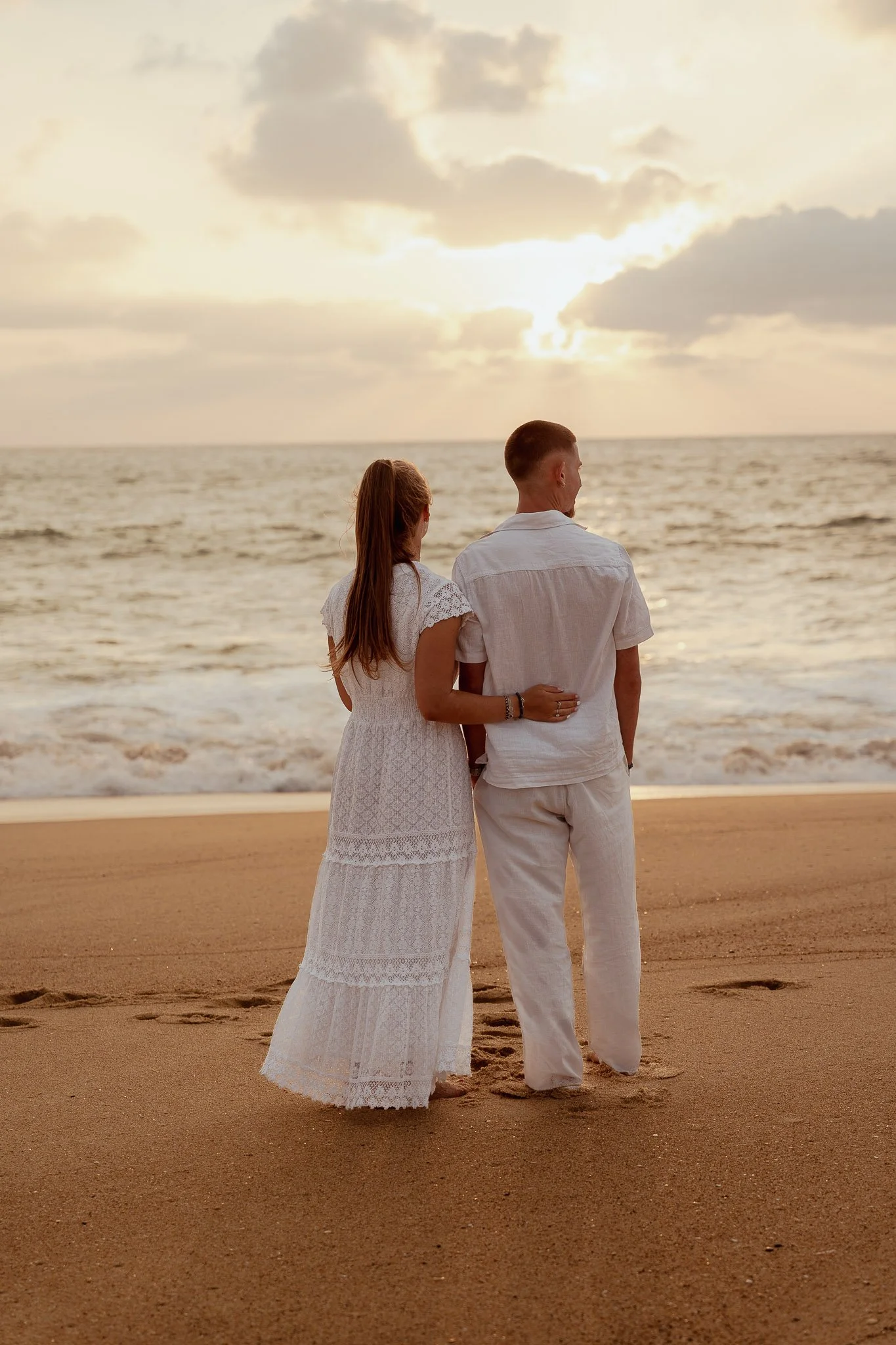 photographe-couple-capbreton-couple-de-dos-coucher-soleil-ocean.jpg