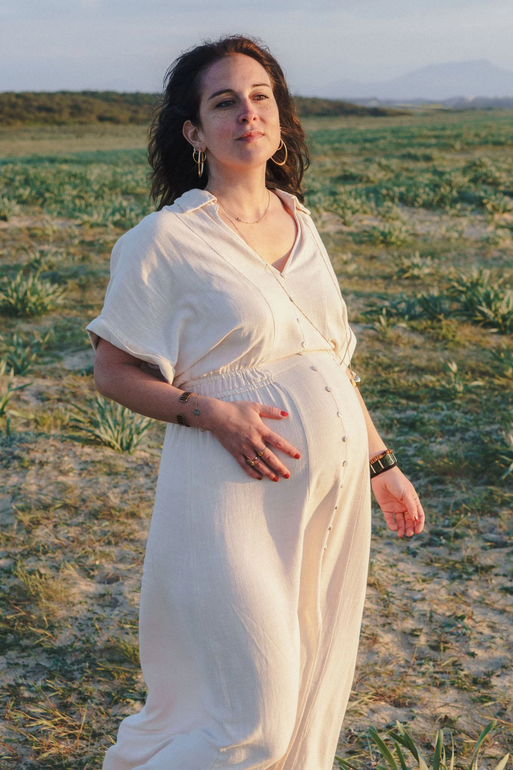 photographe-grossesse-tarnos-future-maman-dune-golden-hour.jpg