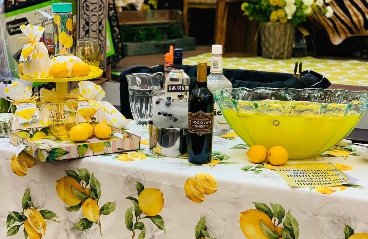 Winedown at the Laurel Leaf
