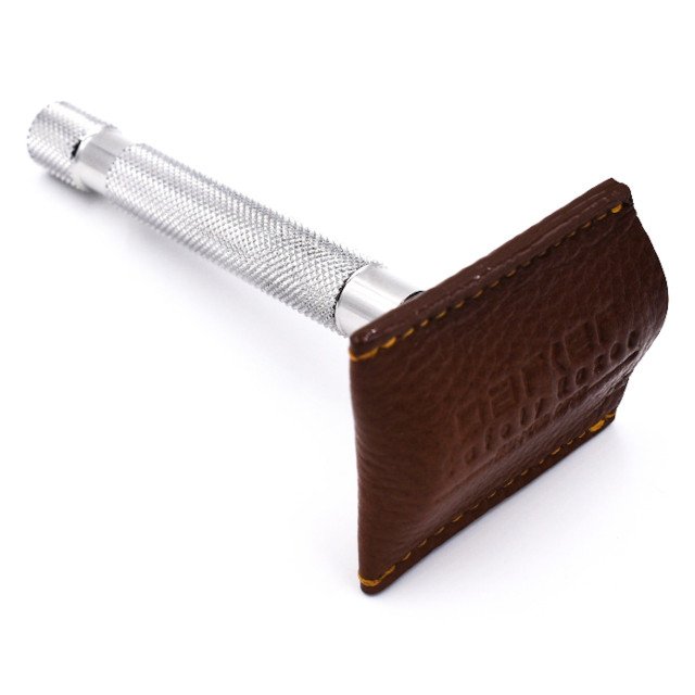 RCBR_on_razor__78250.jpg