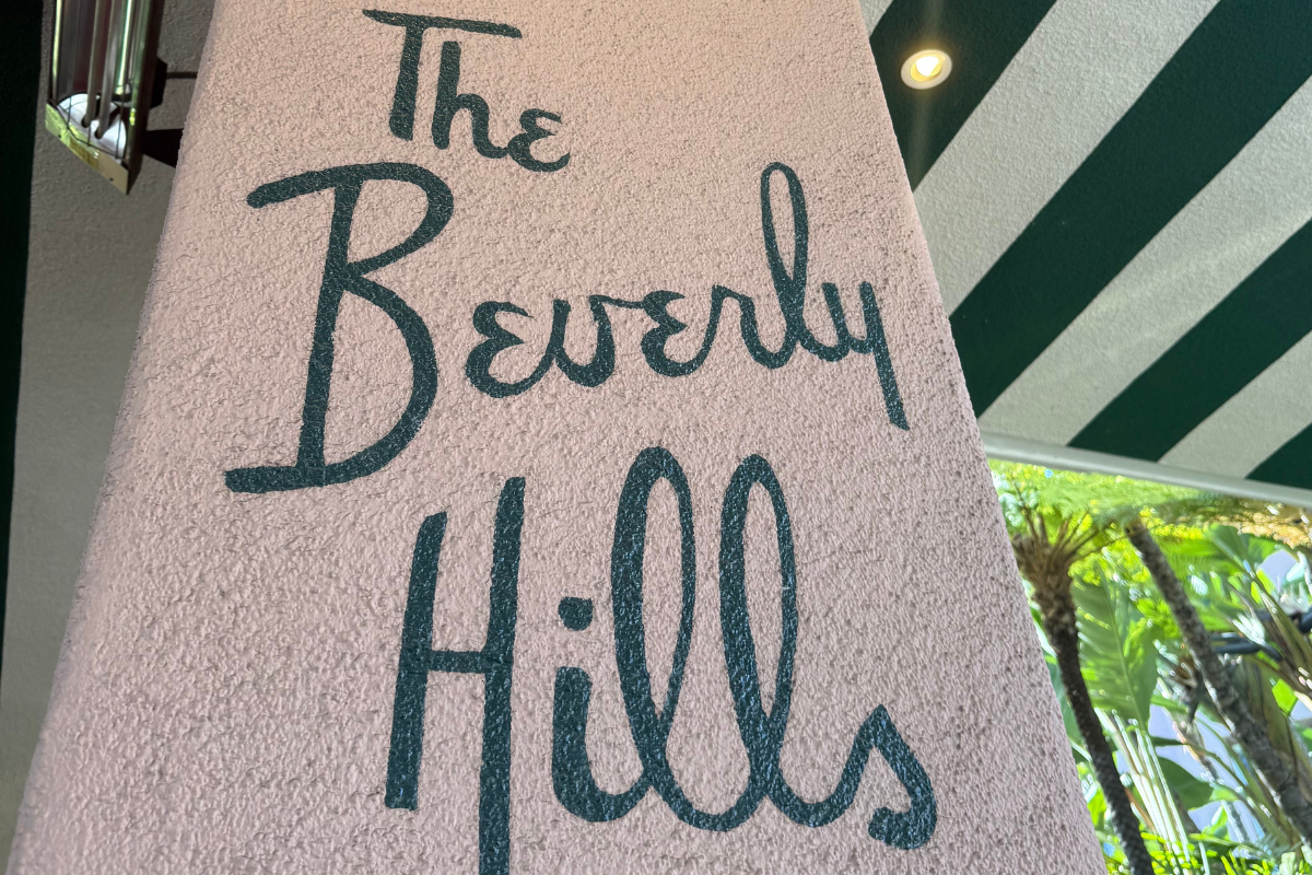 The Beverly Hills Hotel – A Tour of the Pink Palace