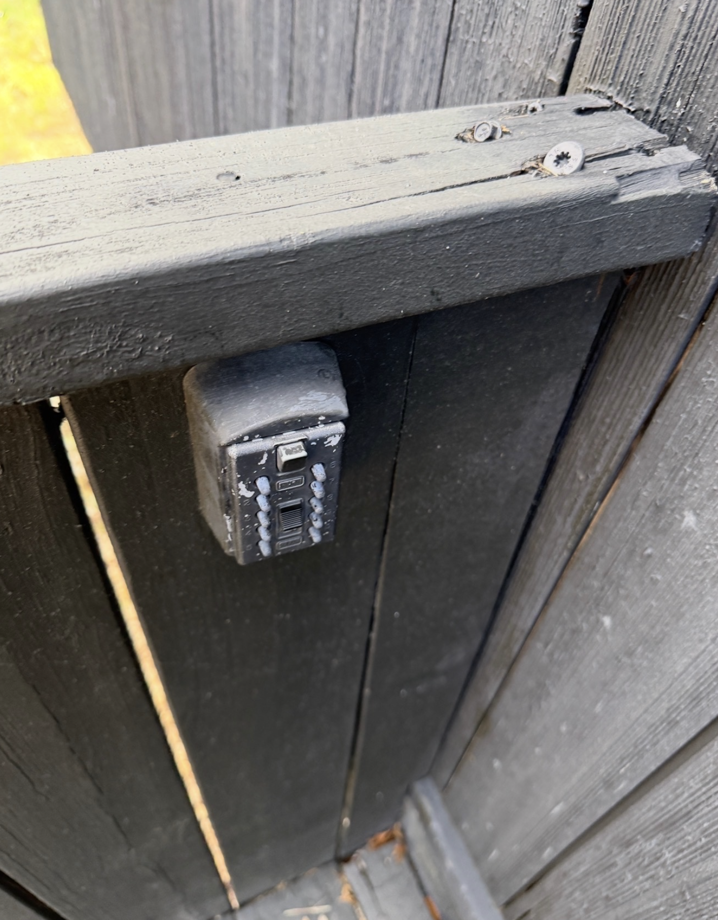 Small lock box