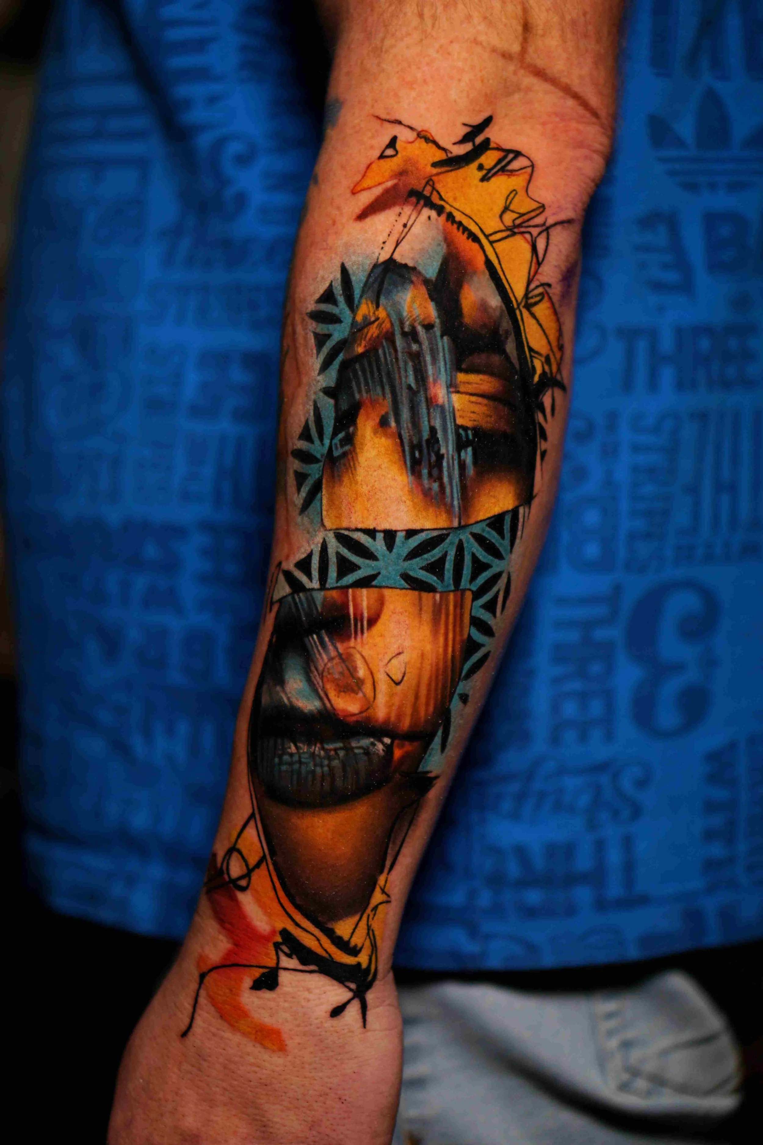 Abstraktné tetovanie,