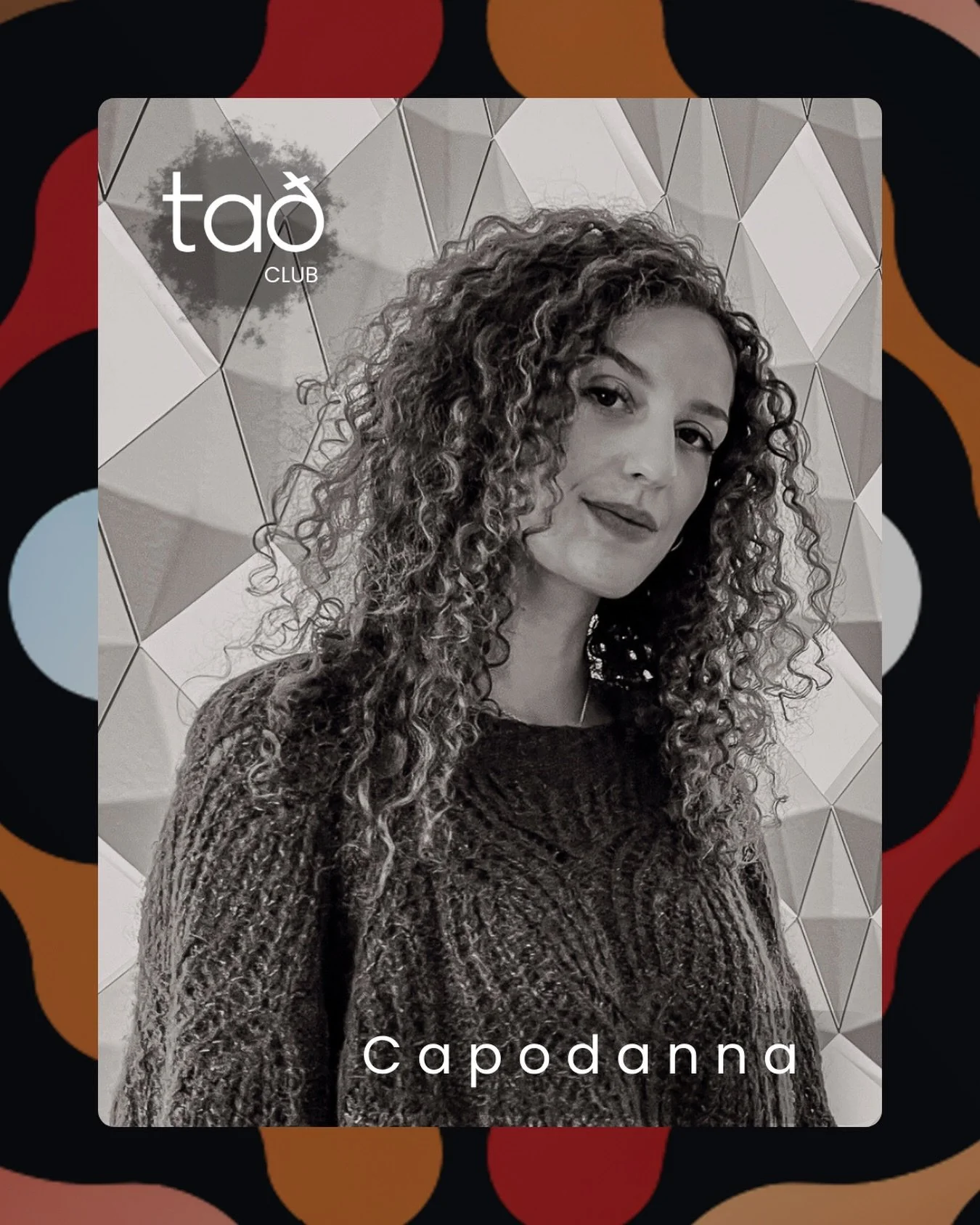 Anna @capodanna has been moving to rhythm for as long as she can remember. A dancer turned sonic explorer, she journeyed through the landscapes of electronica before finding her true resonance in the deeper currents of techno. The transition from the
