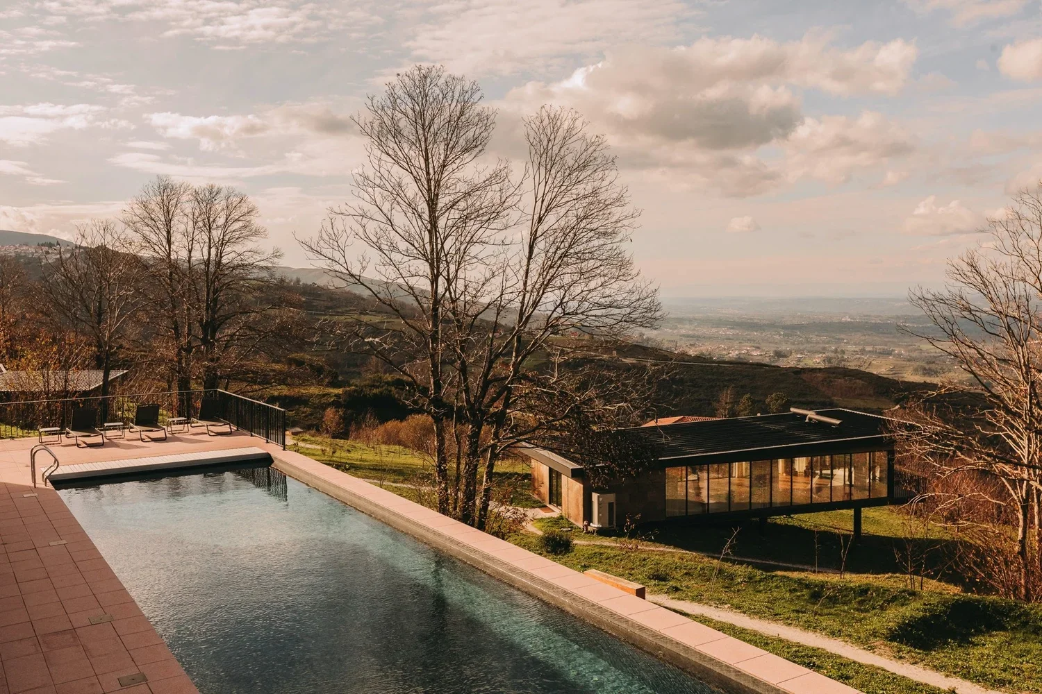 portugal pool.webp