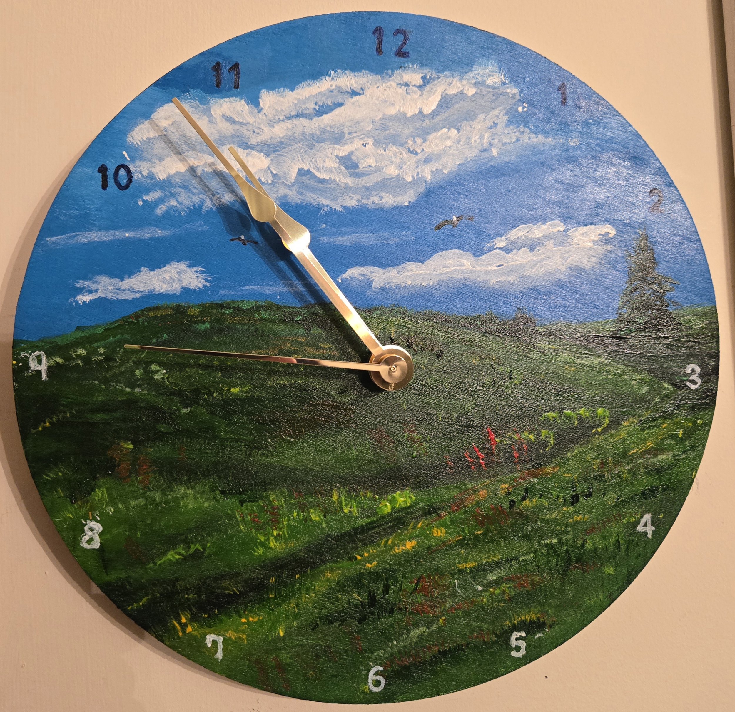 Hills Clock
