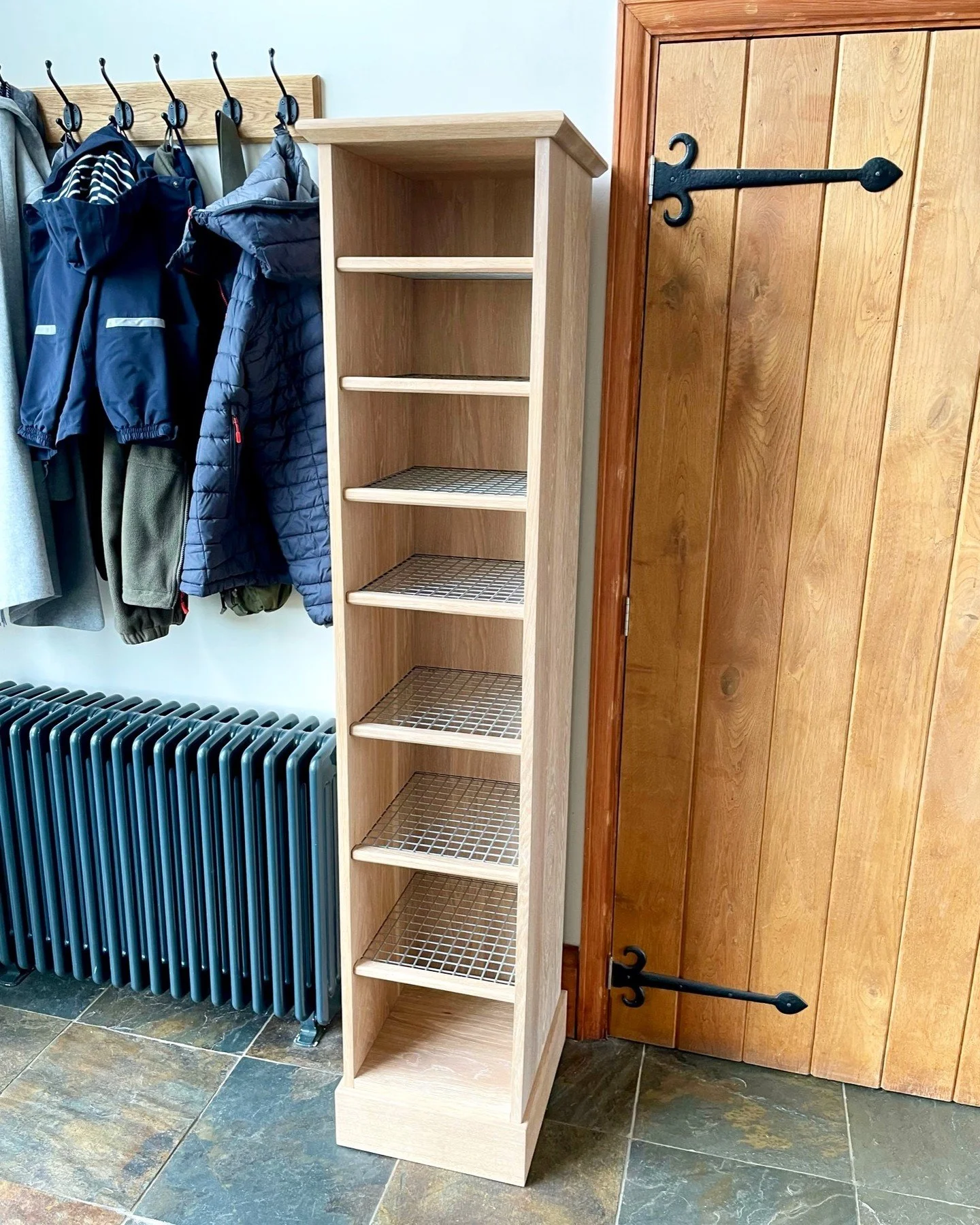 Oak shoe rack with galvanised steel shelves completed and installed. Finished using Rubio Monocoat Cotton White. #woodworking #oak #shoerackdesign #rubiomonocoatuk