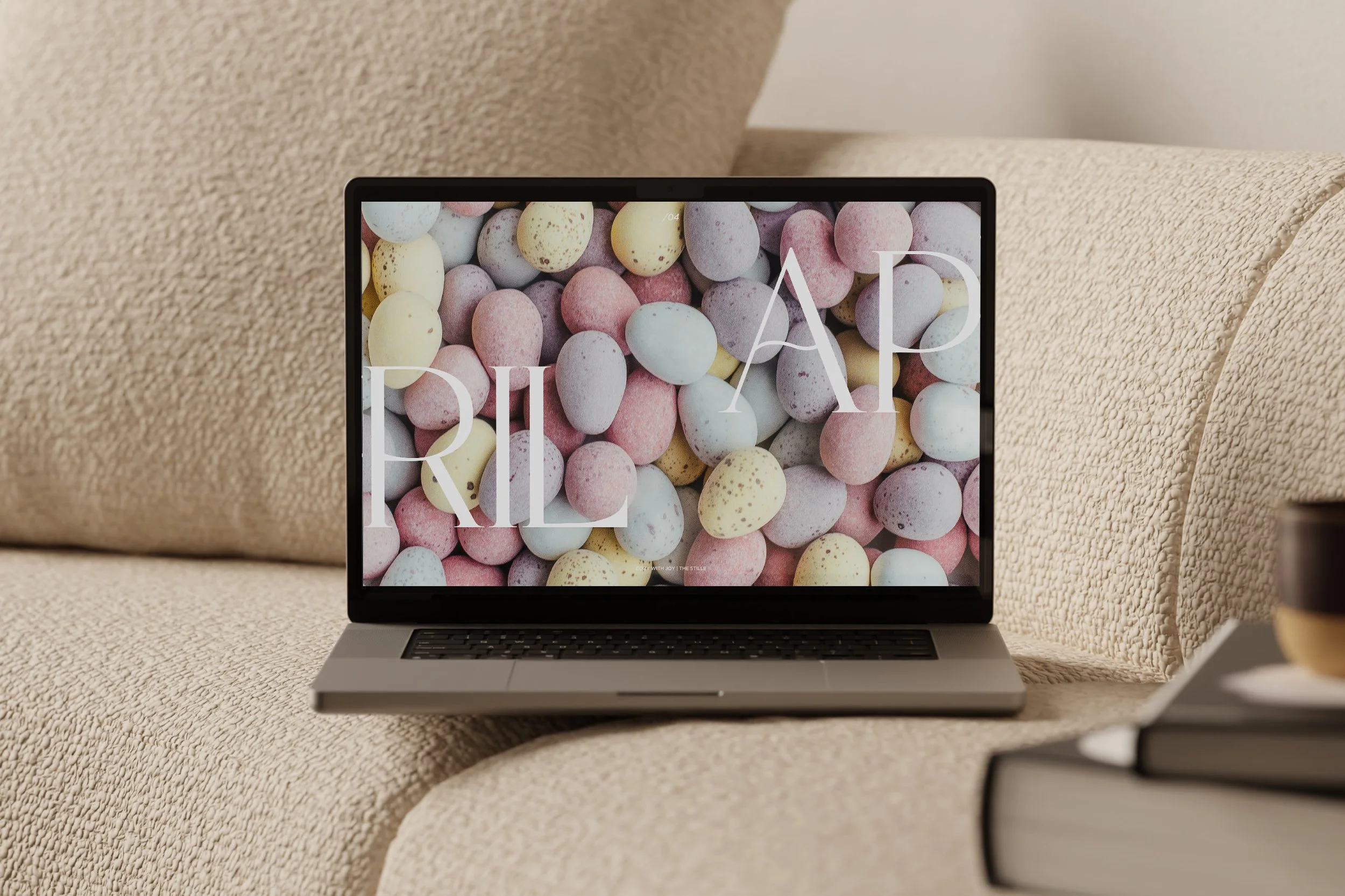 April 2026_Wallpapers_Simple_4.jpg