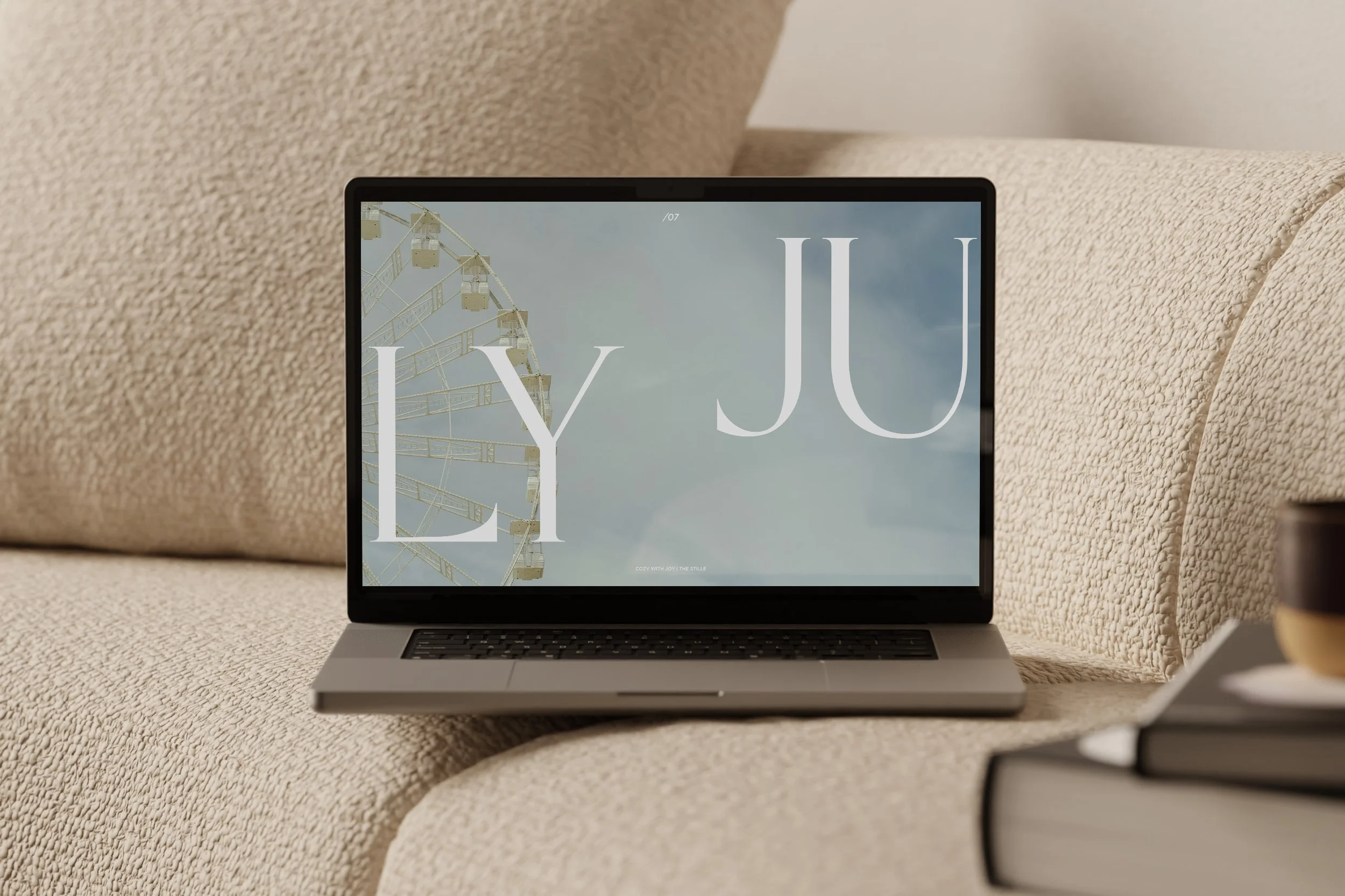 July 2026_Wallpapers_Simple_1.jpg