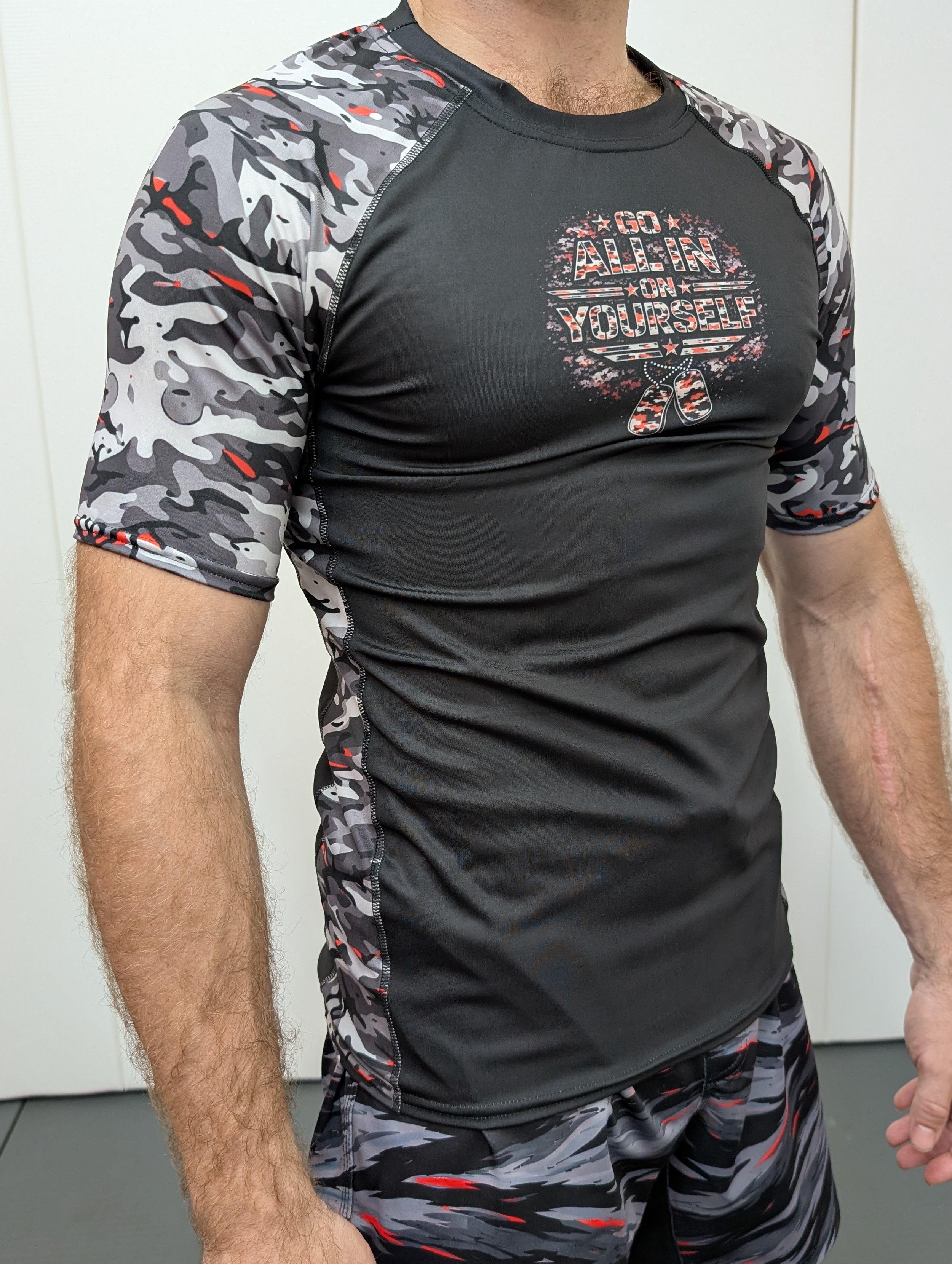 Ranked Black Belt / Urban Camo men’s rash guard