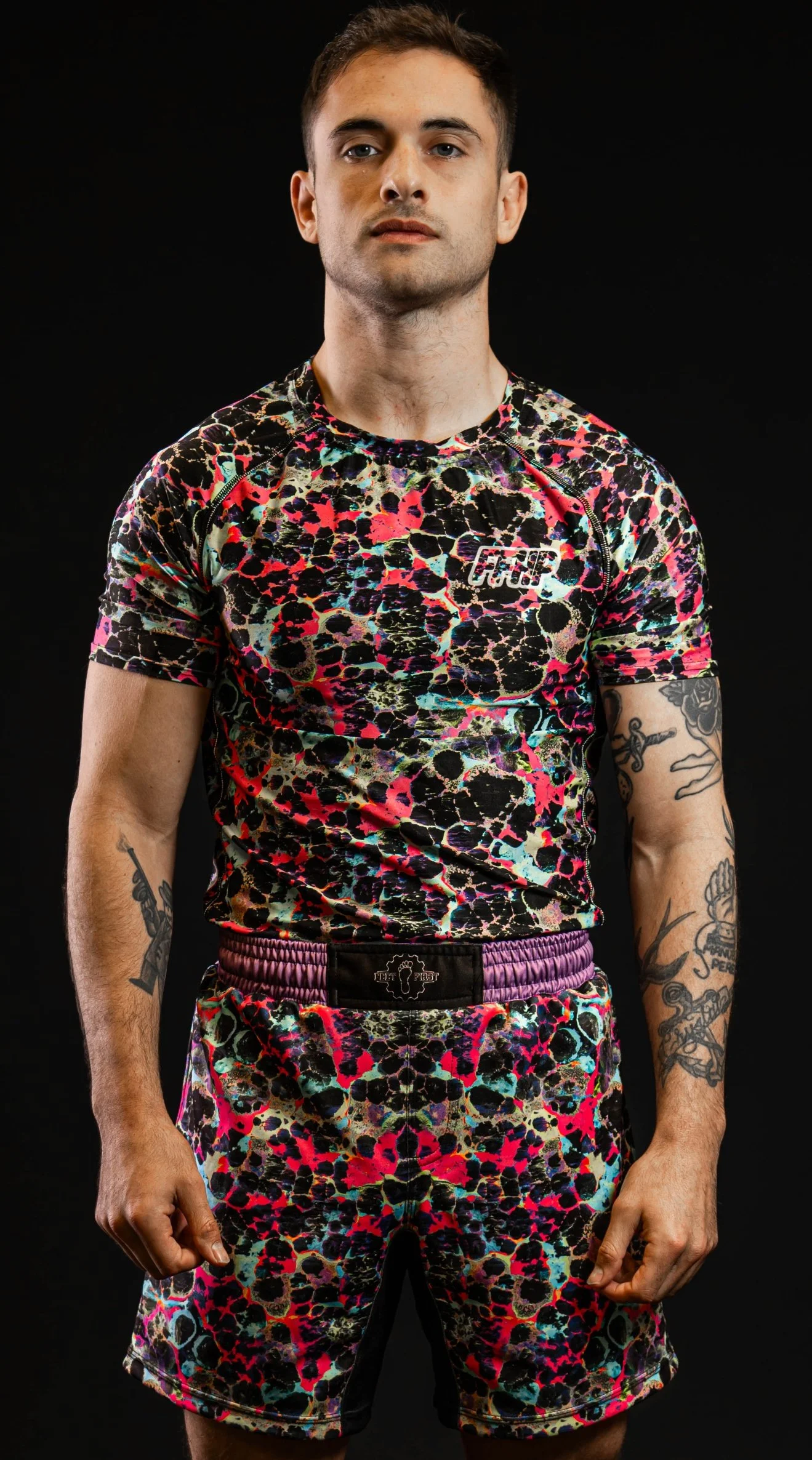 Color Bomb Men’s rash guard