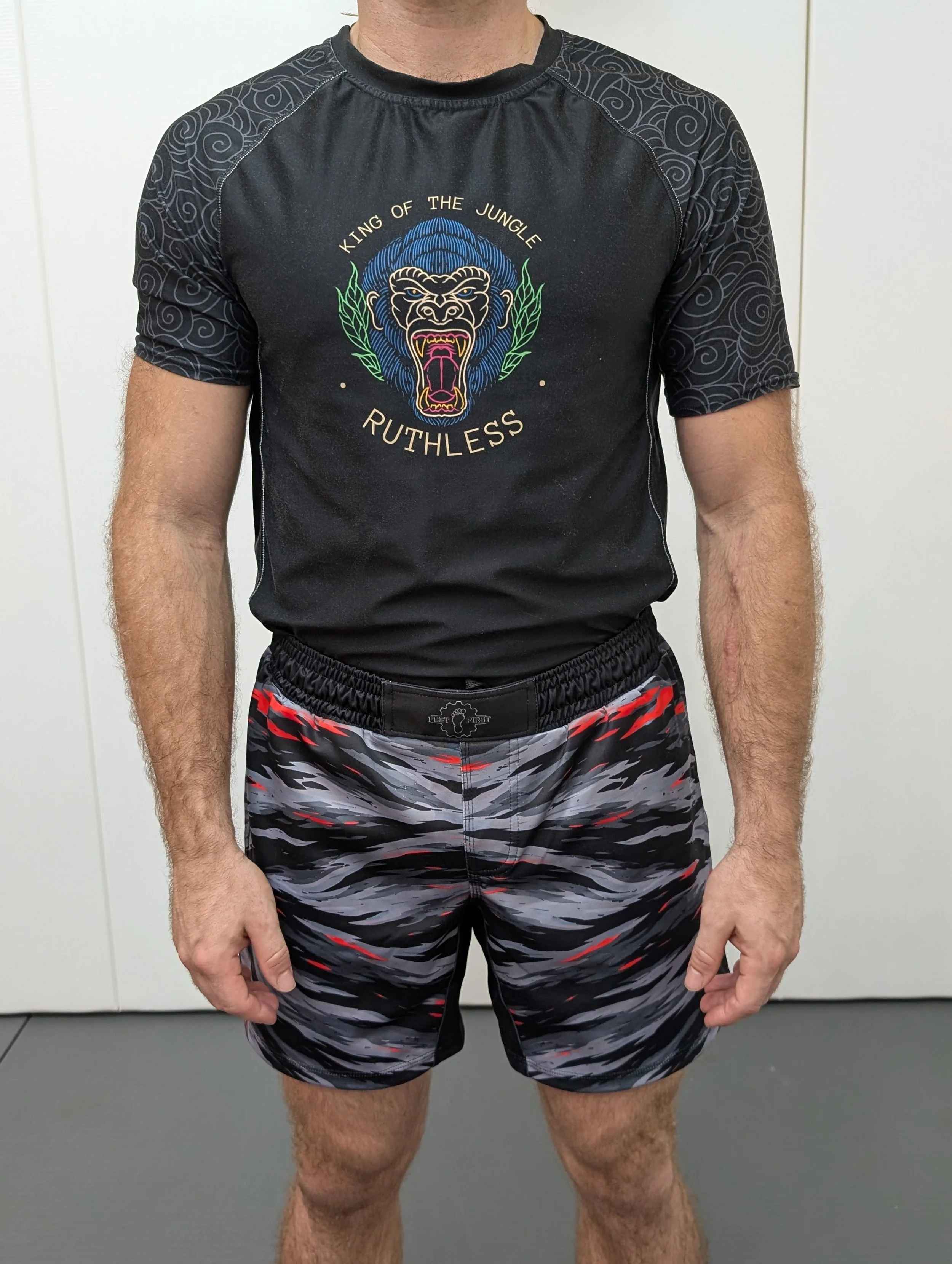 King of the Jungle Men’s rash guard