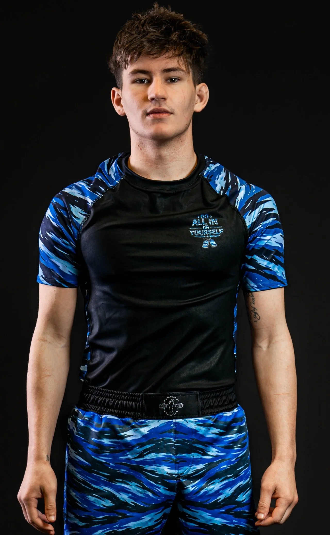 Blue belt tiger stripe rash guard