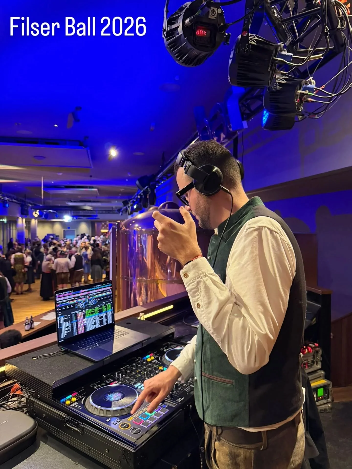 Was f&uuml;r ein besonderer Abend beim Filserball 2026! 🎧✨
Ich hatte die gro&szlig;e Freude, als DJ Teil dieses traditionsreichen bayerischen Events zu sein und den Start in eine Nacht voller Musik, Tanz und gelebter Kultur mitzugestalten. Vielen Da