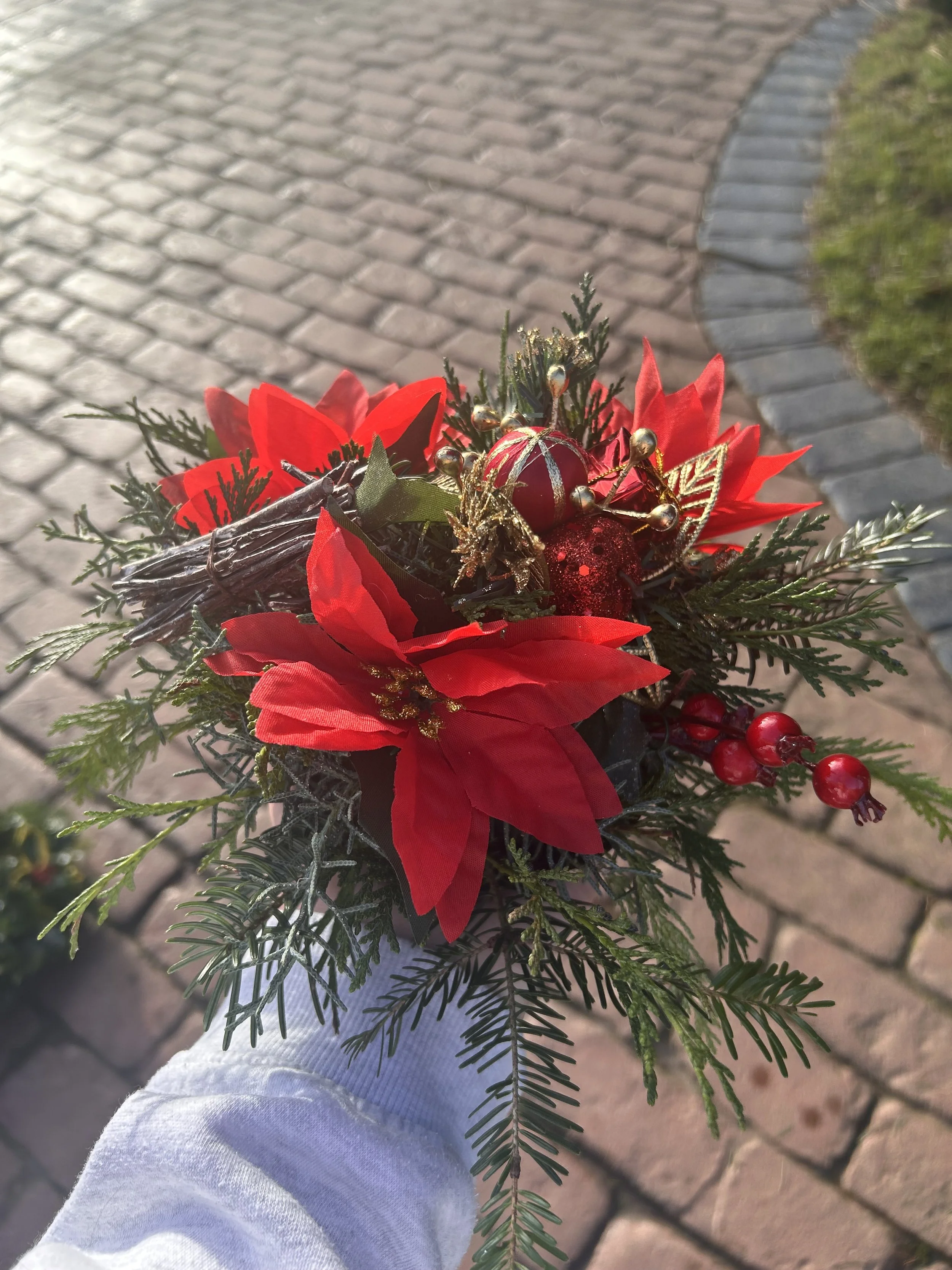 Poinsettia Grave Pot