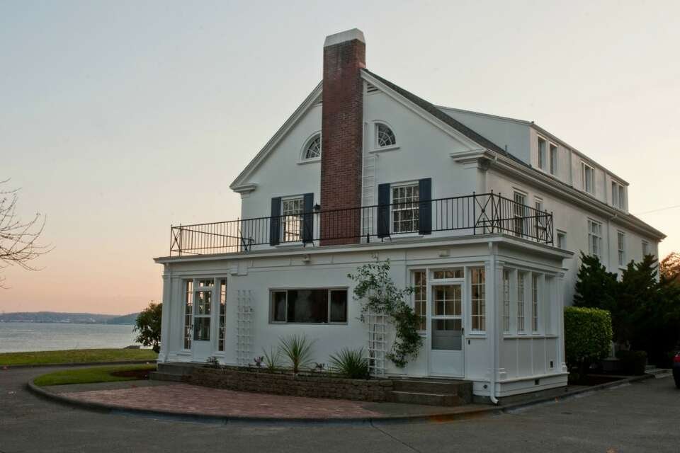 Ceremony & Reception / The Admirals House