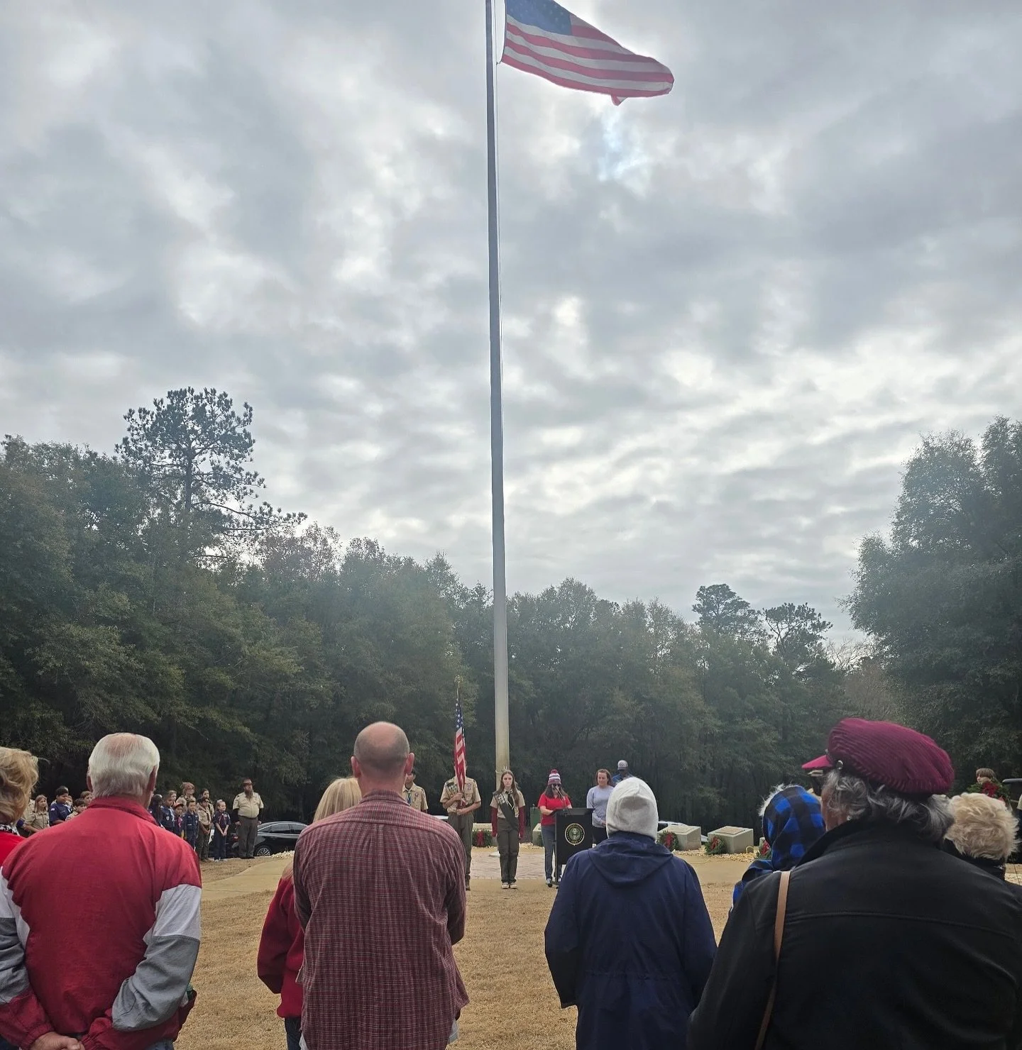 🇺🇸Today, we honor all who have served our nation with courage and faith.

Thank you for your dedication and sacrifice. We stand with you &mdash; in gratitude and prayer.

#VeteransDay #FocusHonorsService #MyFocusInitiative