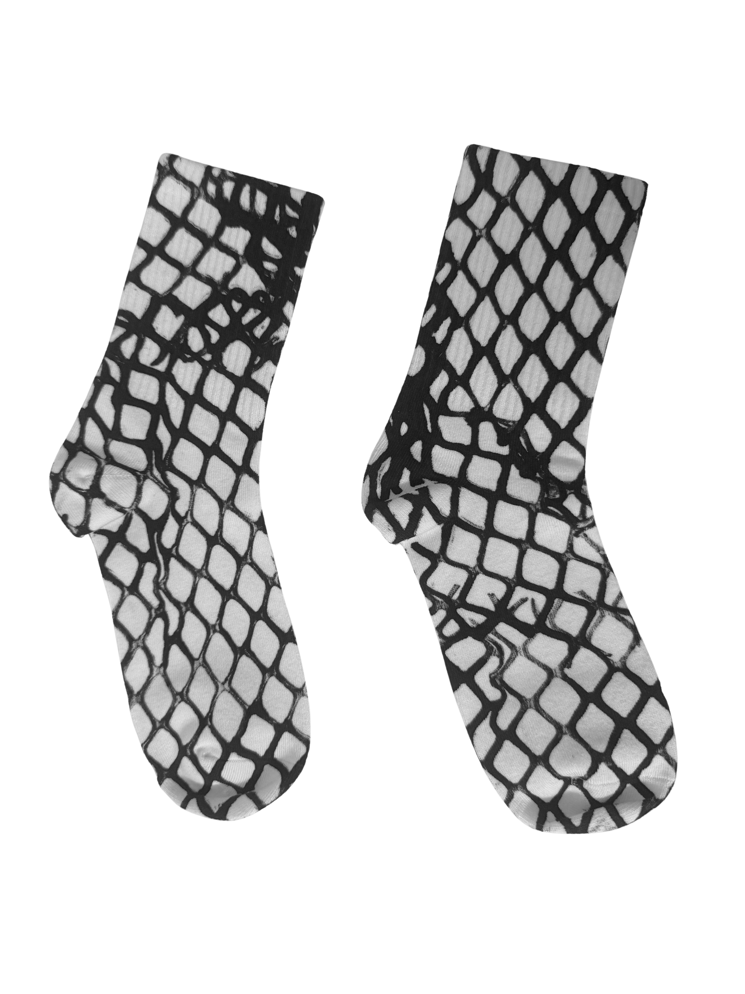 Fish Net on White R.png