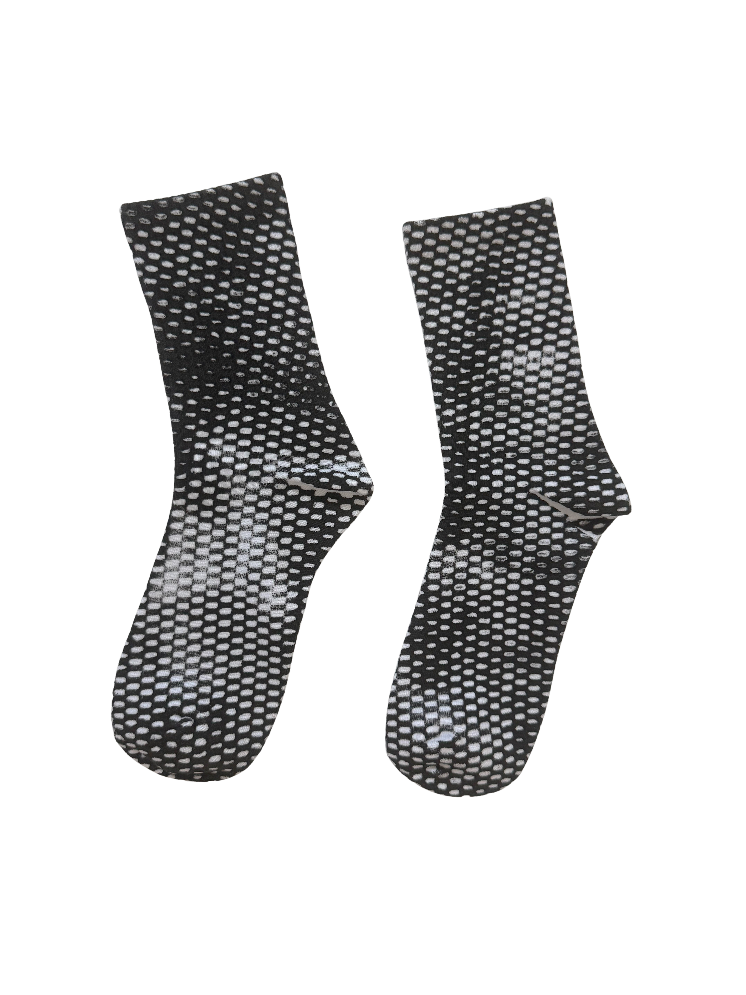 Enmeshed on White L.png