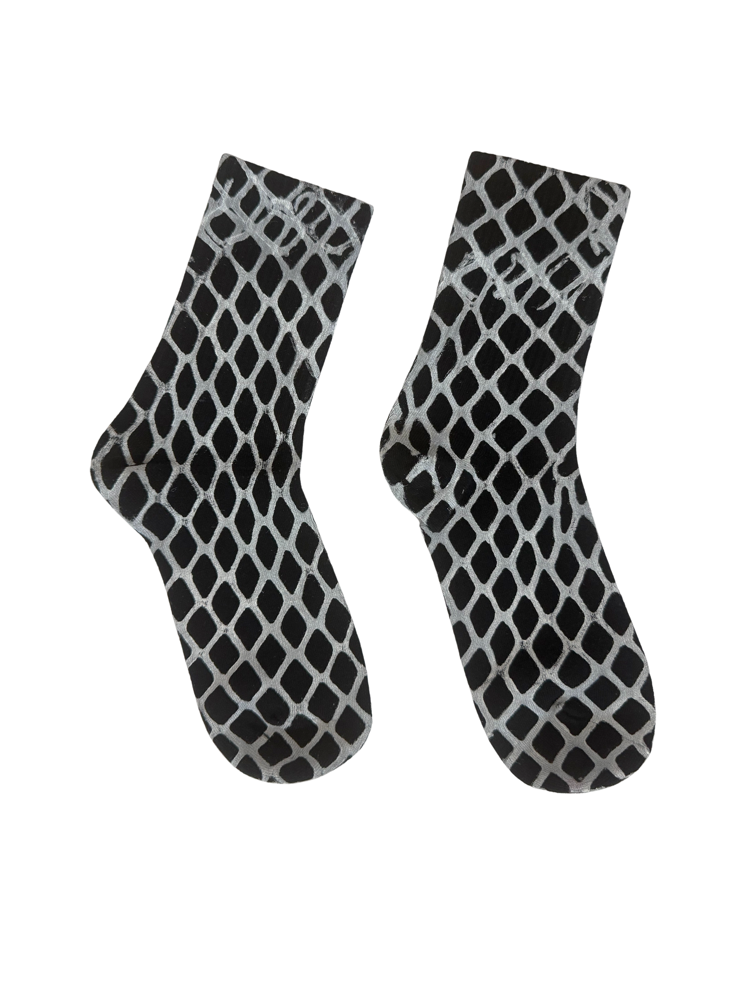 Fish Net on Blk R.png