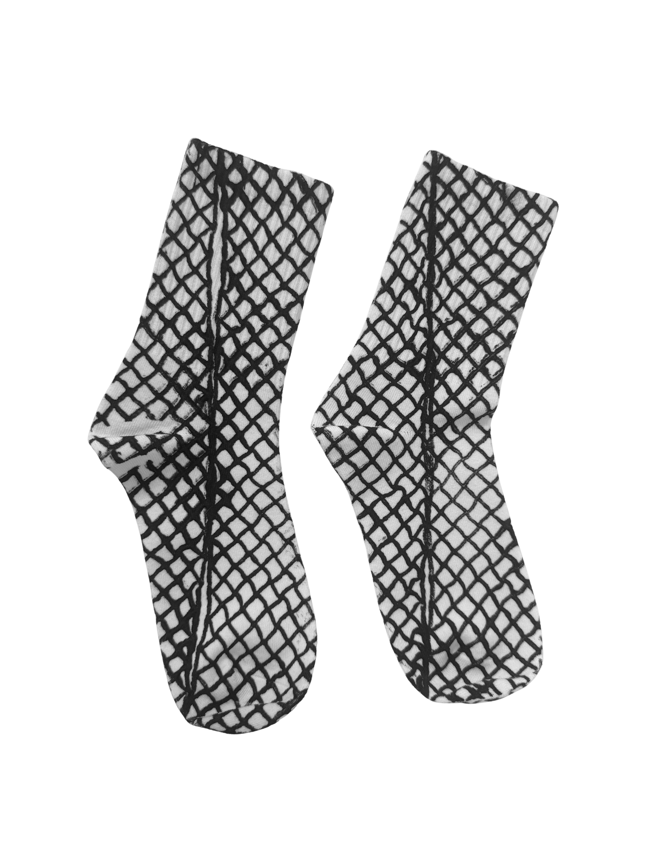 Chain Link on White R W.png