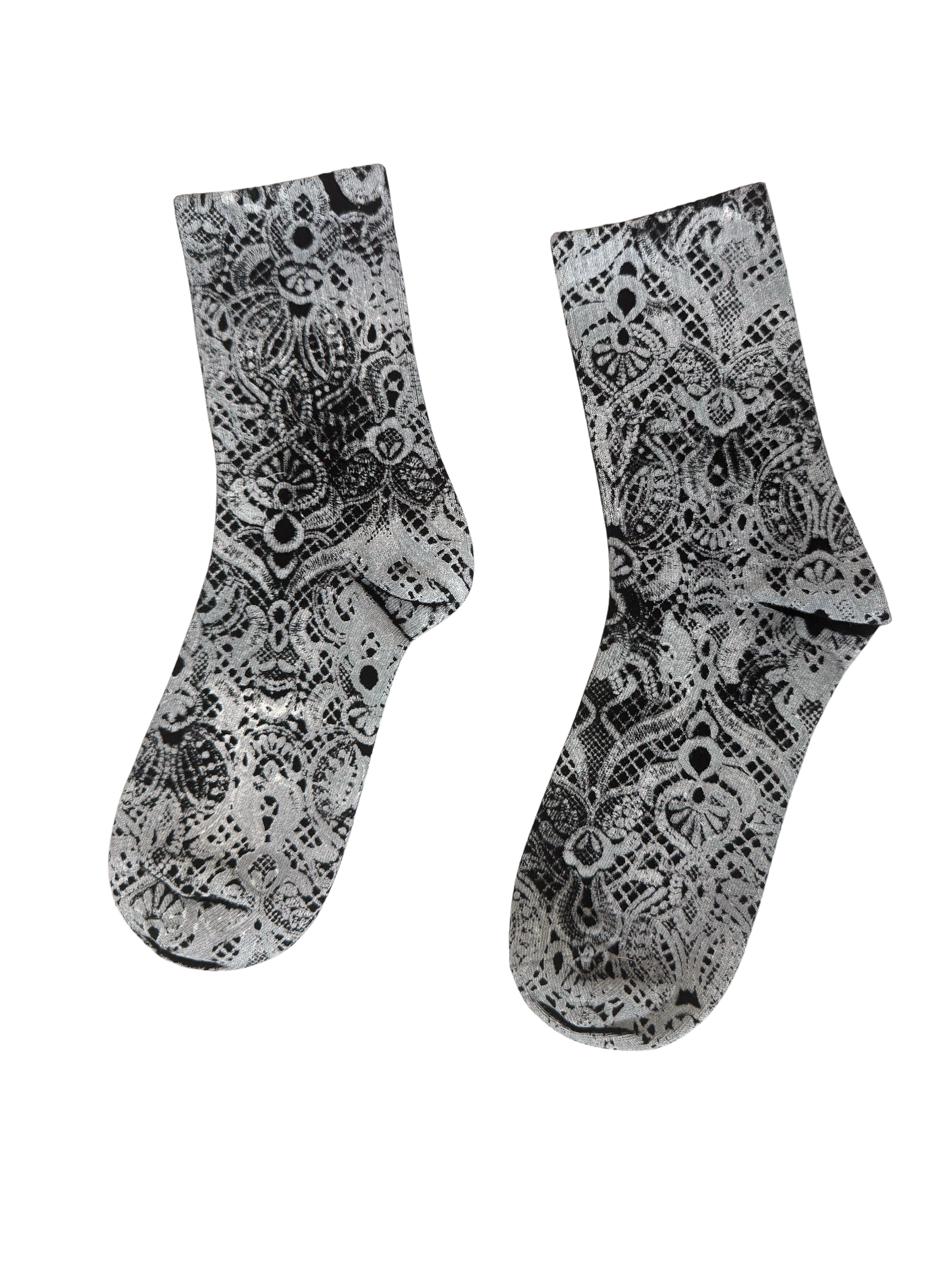 Laced on Black L.png