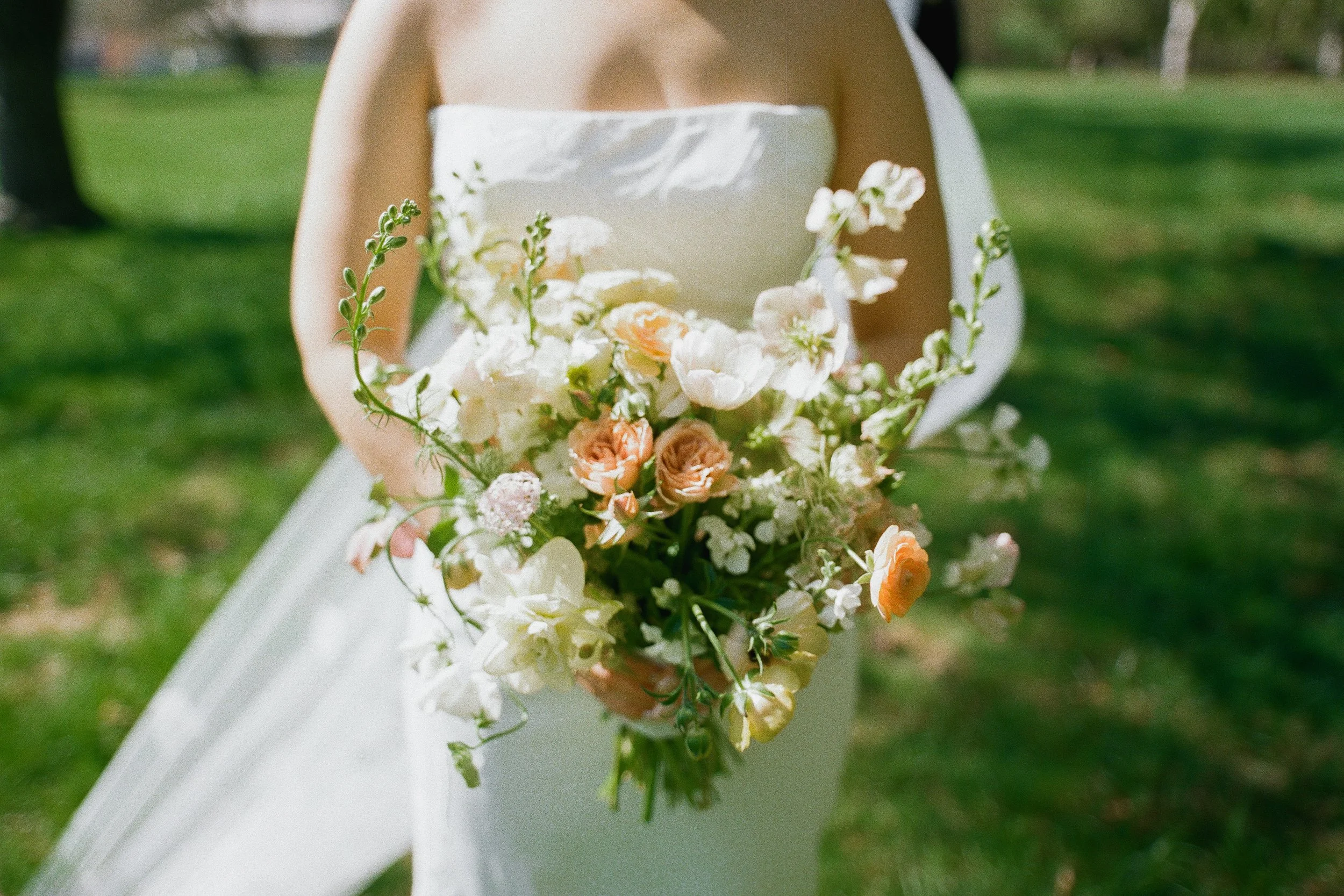 Northern NJ Florist Bridal Bouquet. Hudson Valley Bride.