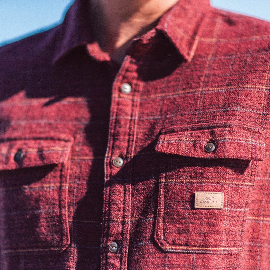 Davies Flannel_Feed_2.jpg