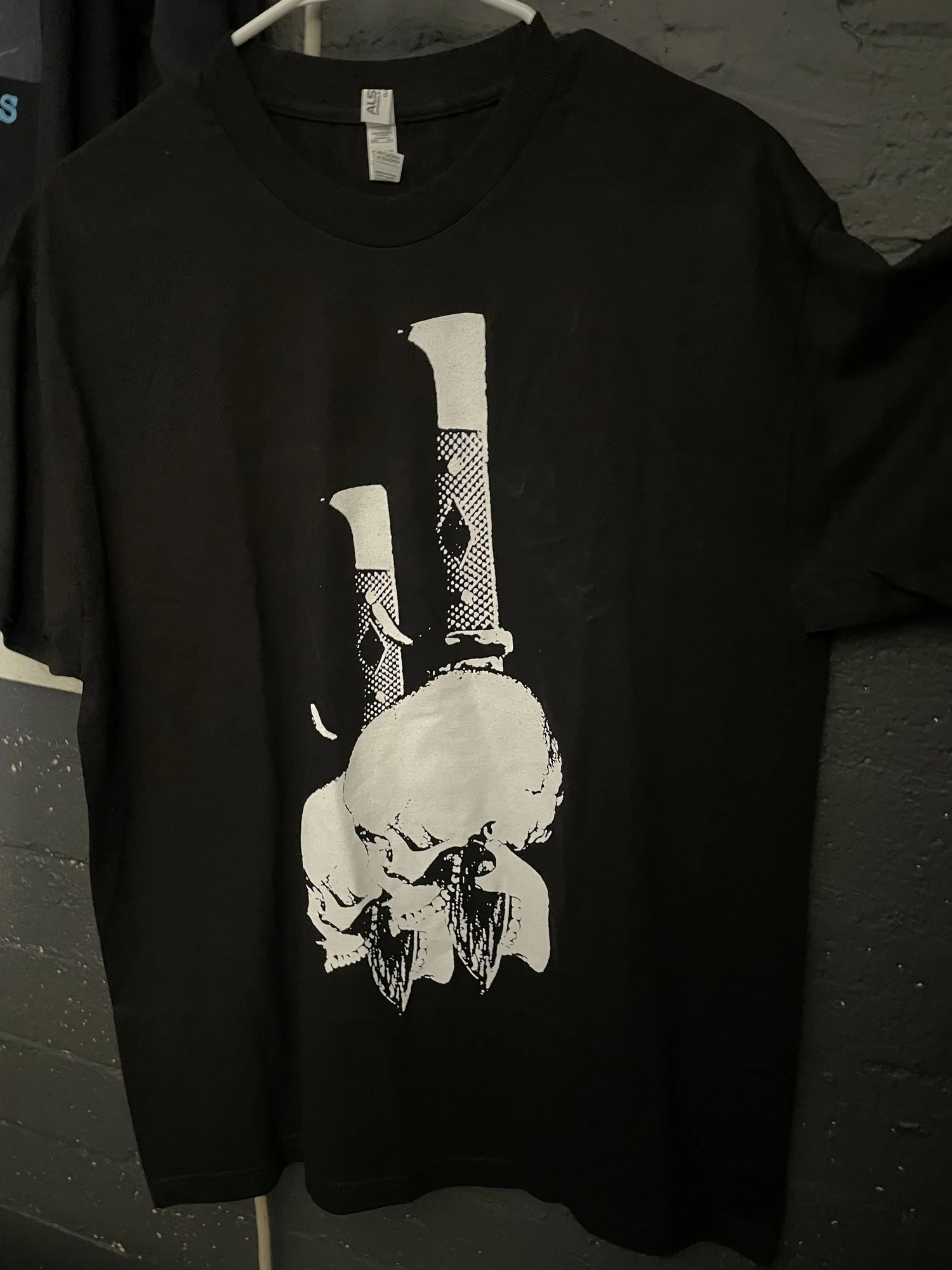 GISM - SKULL — DISROCKER.COM