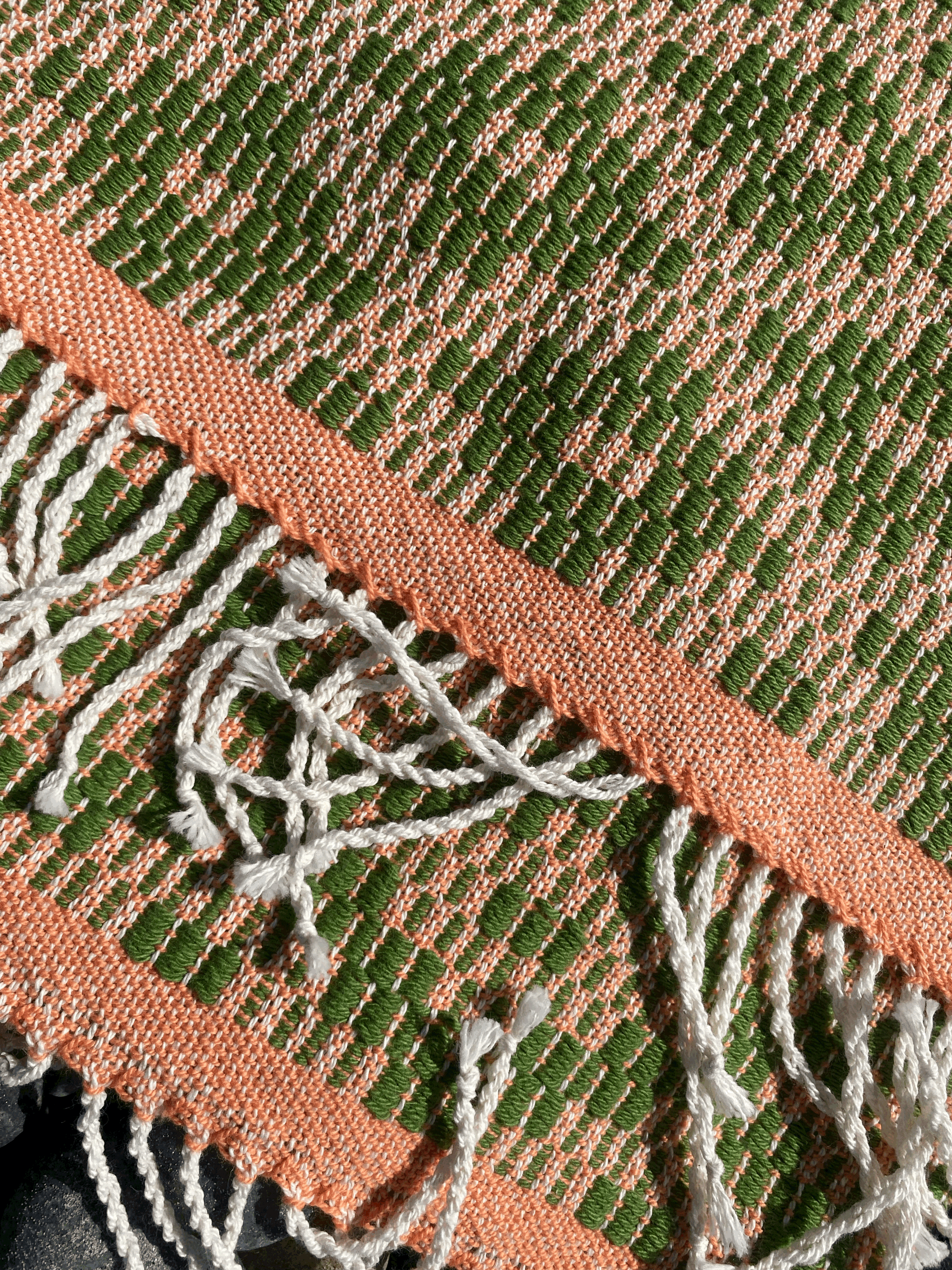 𖧧 Crackle Avocado Orange Towel 𖧧