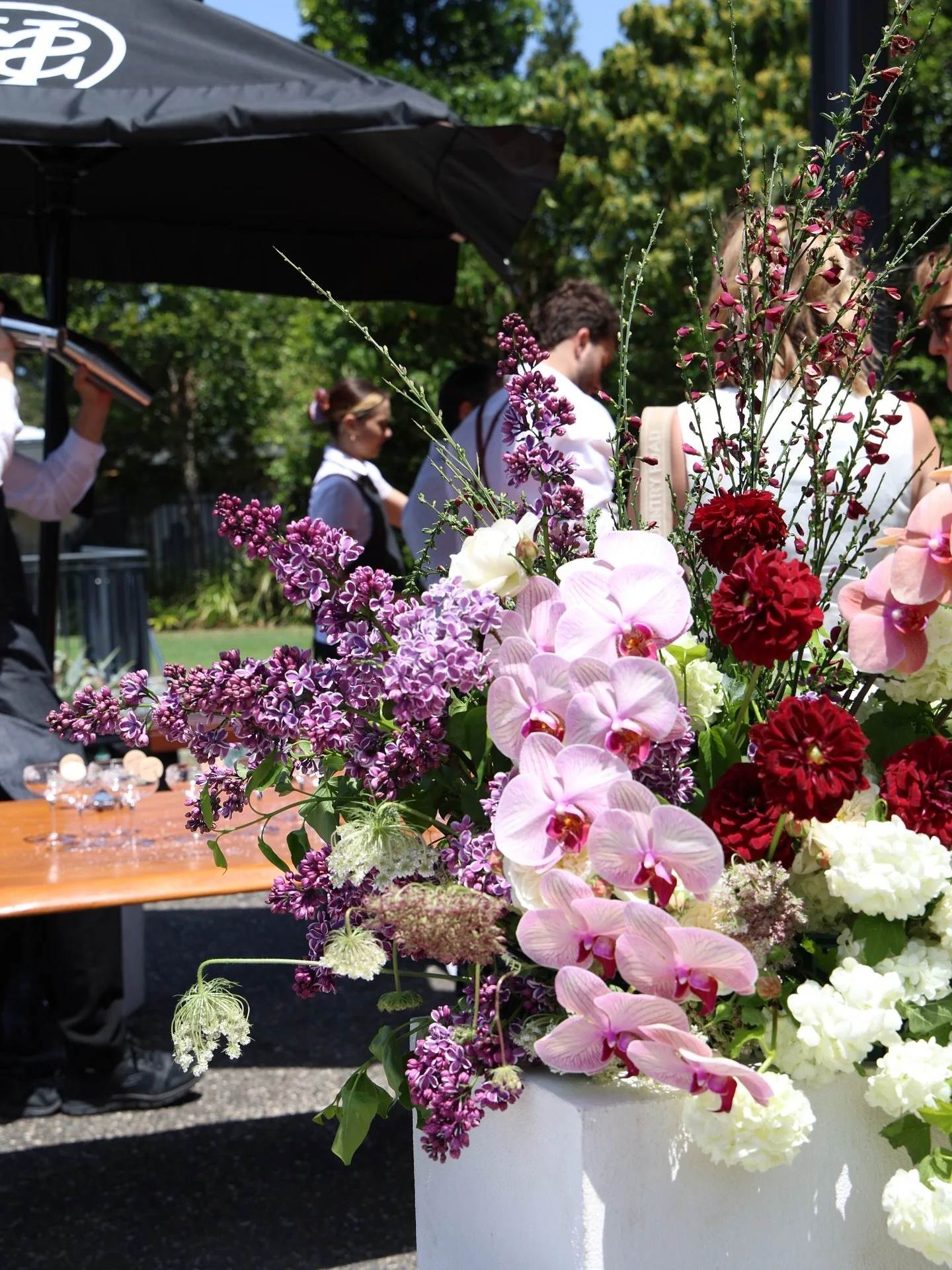 The magic is in the deets! It&rsquo;s no mean feat gathering 120 + biz women together, and when they&rsquo;re from the building and design world, you&rsquo;ve got to make sure the space looks the goods!

Thank you to the incredible @little.and.large.