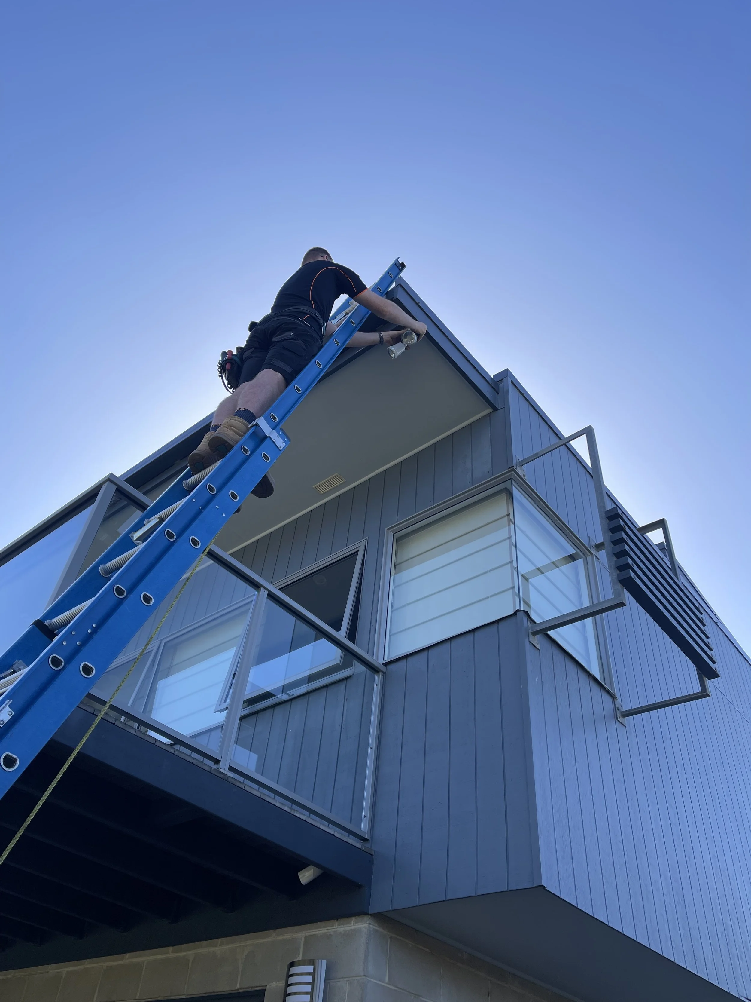 sparky, rooftop, sparky on roof, domestic installation, domestic electrician, safe electrician, electrician on  a ladder, rooftop, roof installation, electrical roof installation