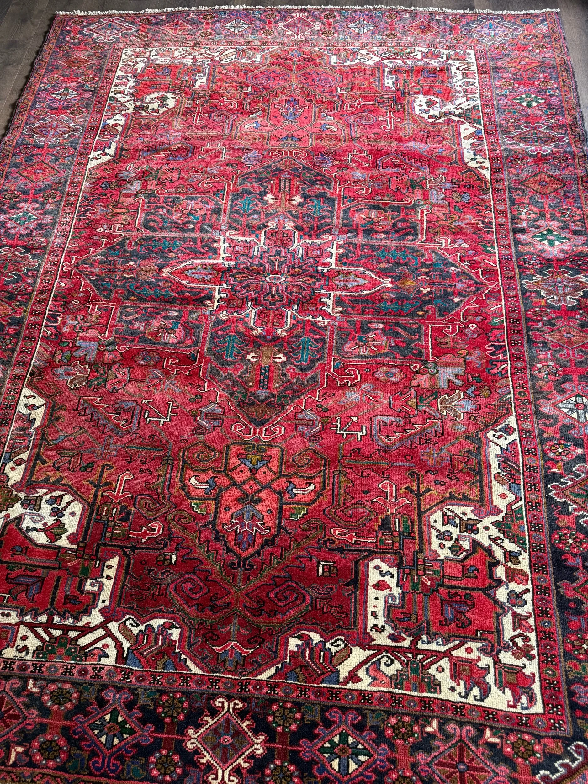 Vintage 8' x 10'5" Bold Persian Heriz Wool Rug