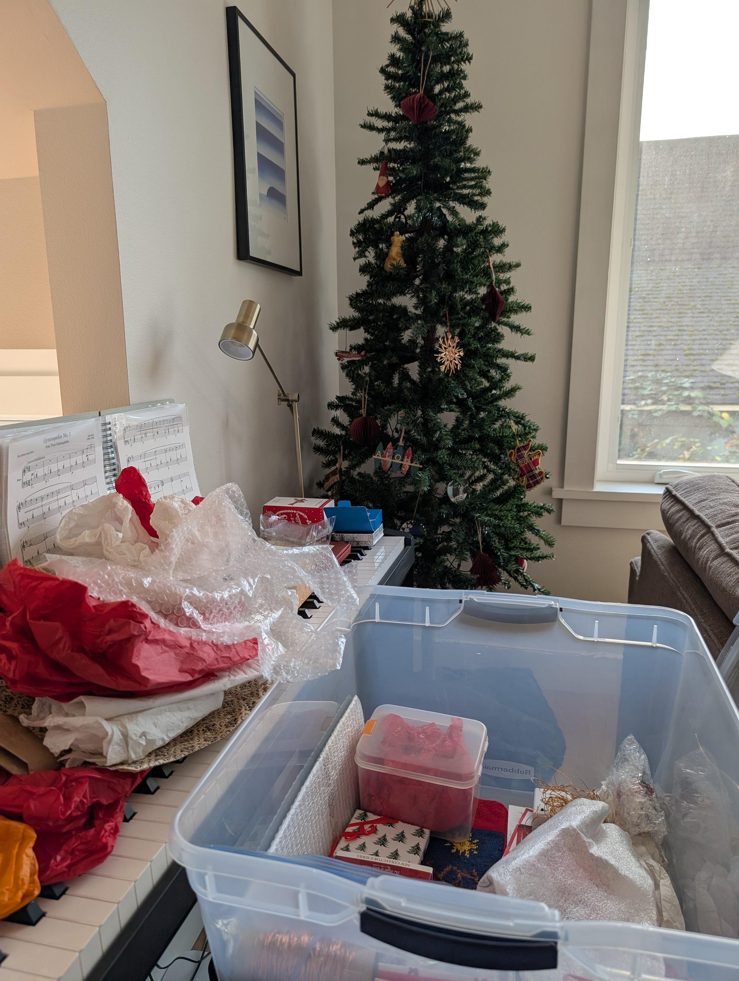 10 Things I Decluttered at the End of the Year (That Might Spark Your Own Edit)