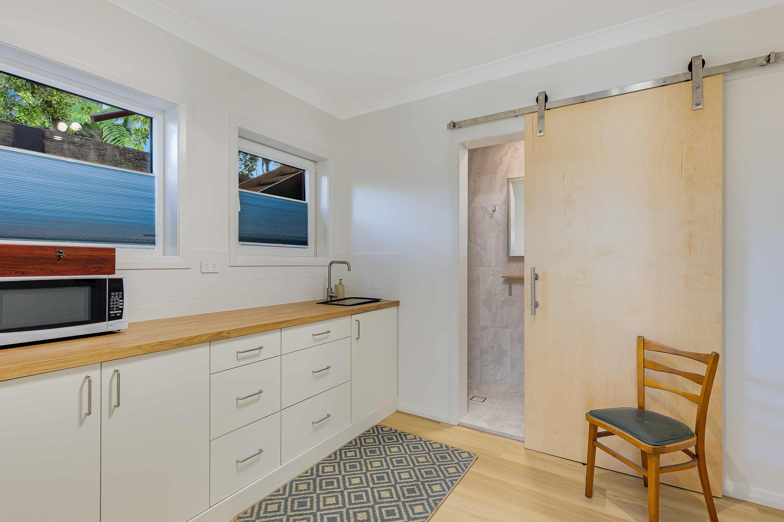 11 Keating Dr-12100750-2-min.jpg