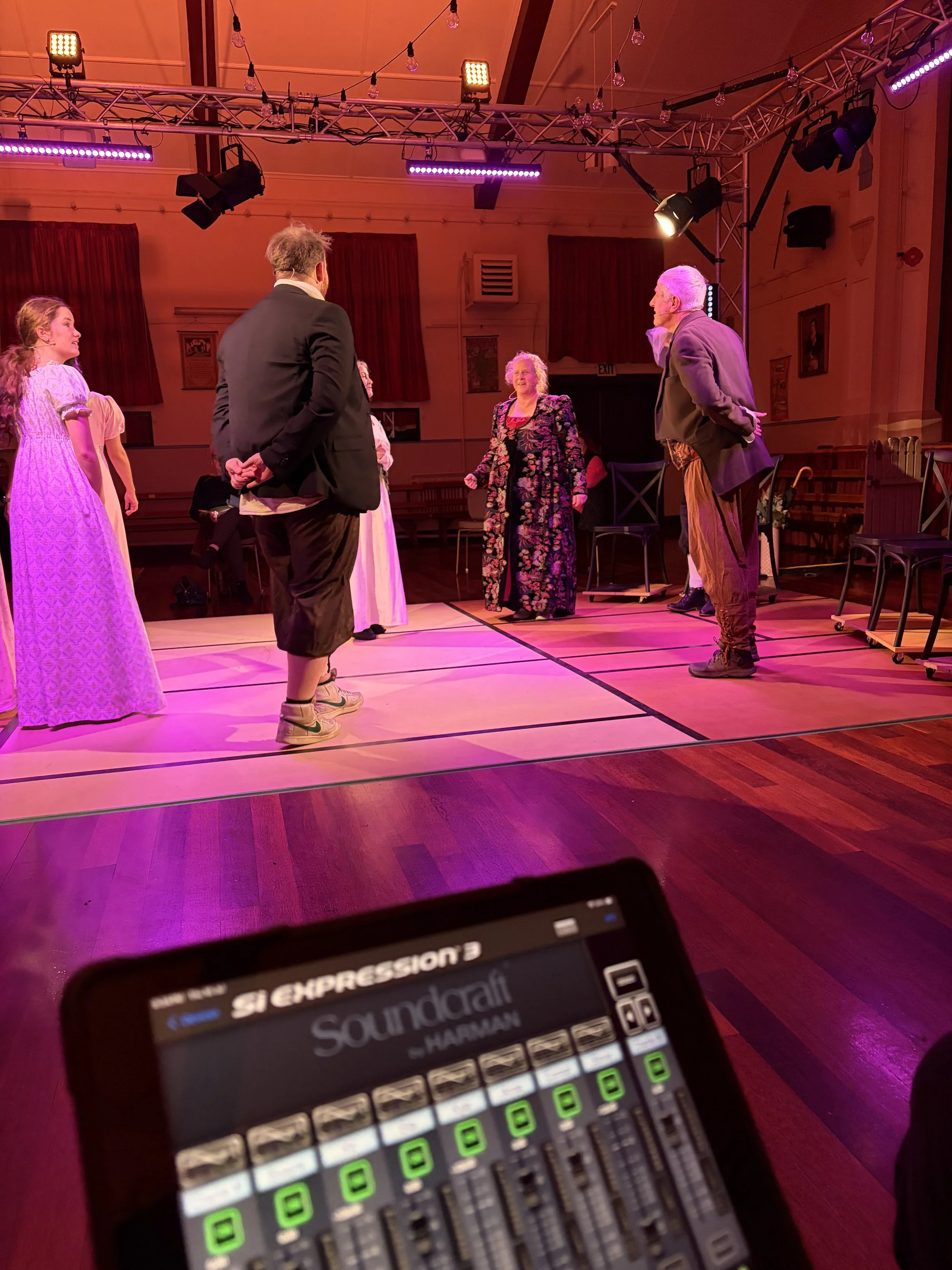Aidan Theatre Company, Truss structure, lighting & Sound 