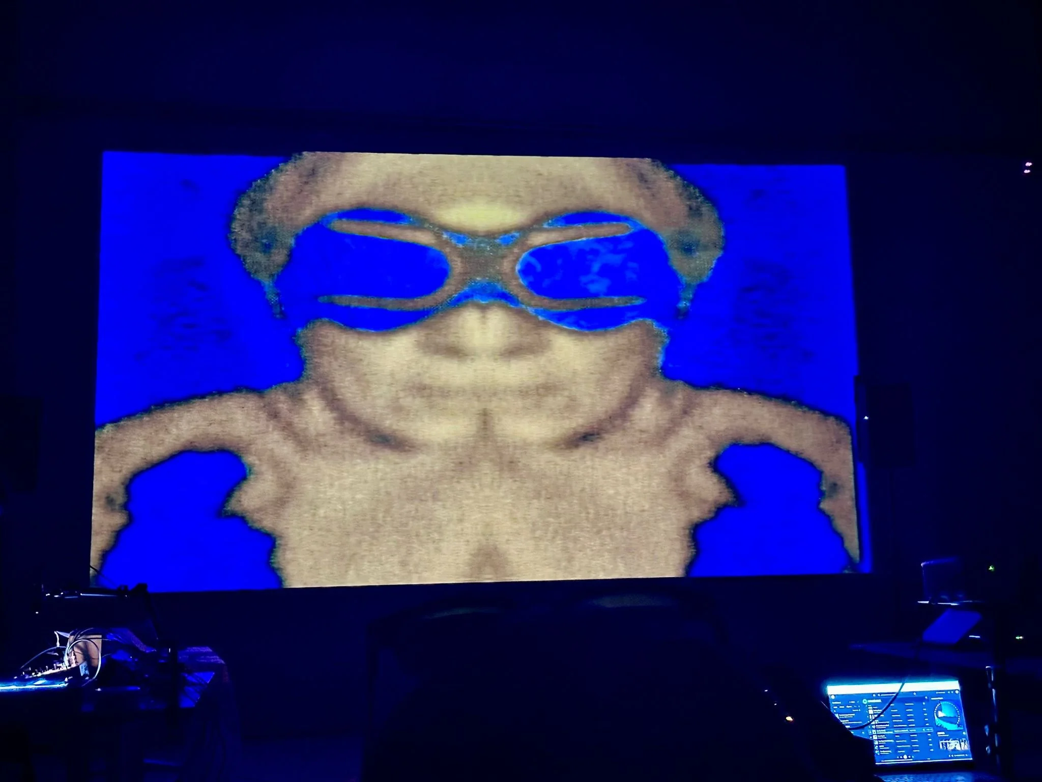 Kansas Anymore · Neogénesis · acción performativa audiovisual en tiempo real