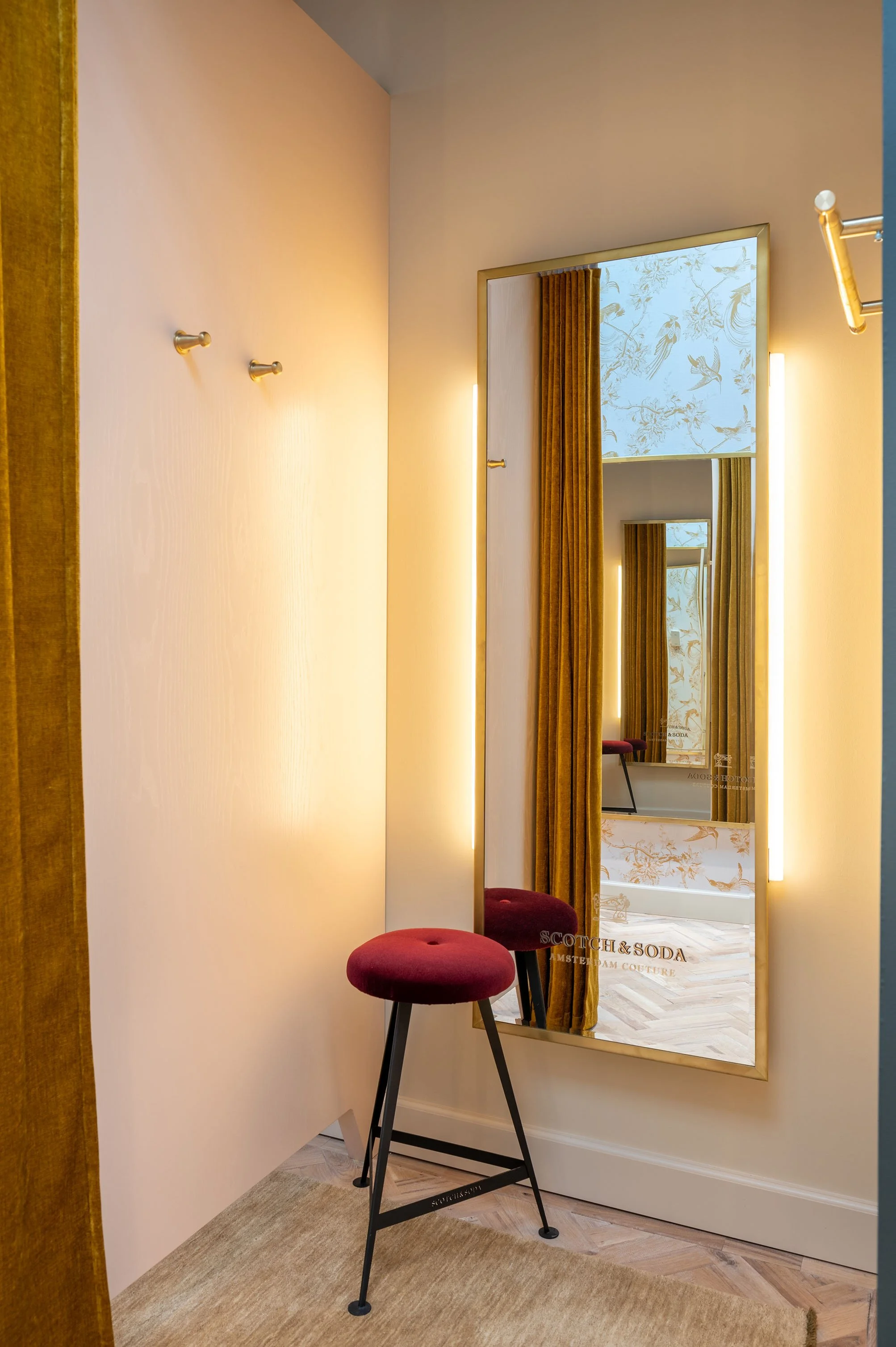 Scotch & Soda Maastricht 08