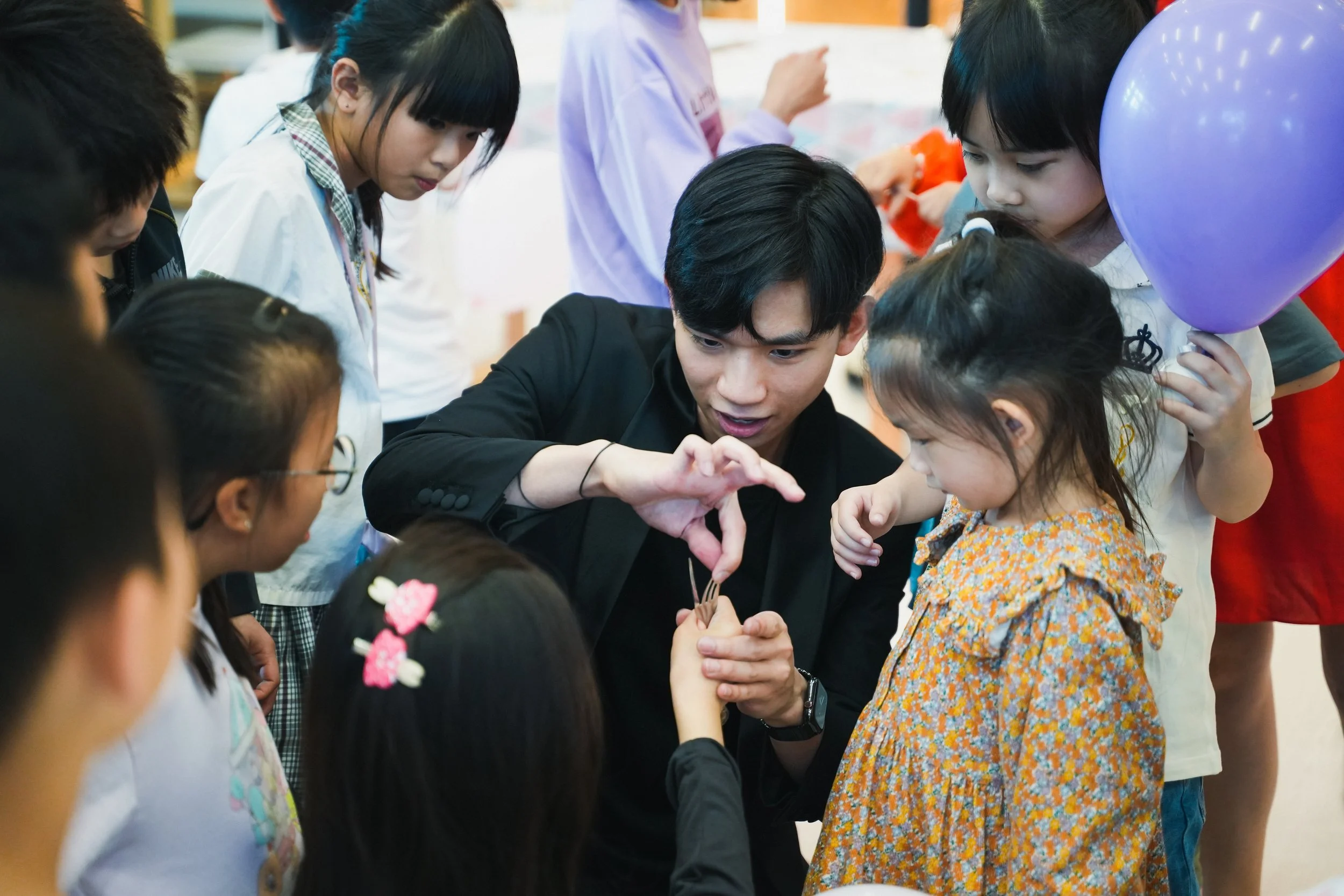 Macau magician Matt Tran kid's magic 澳門魔術師小朋友生日會魔術 Kid Party magic.jpeg