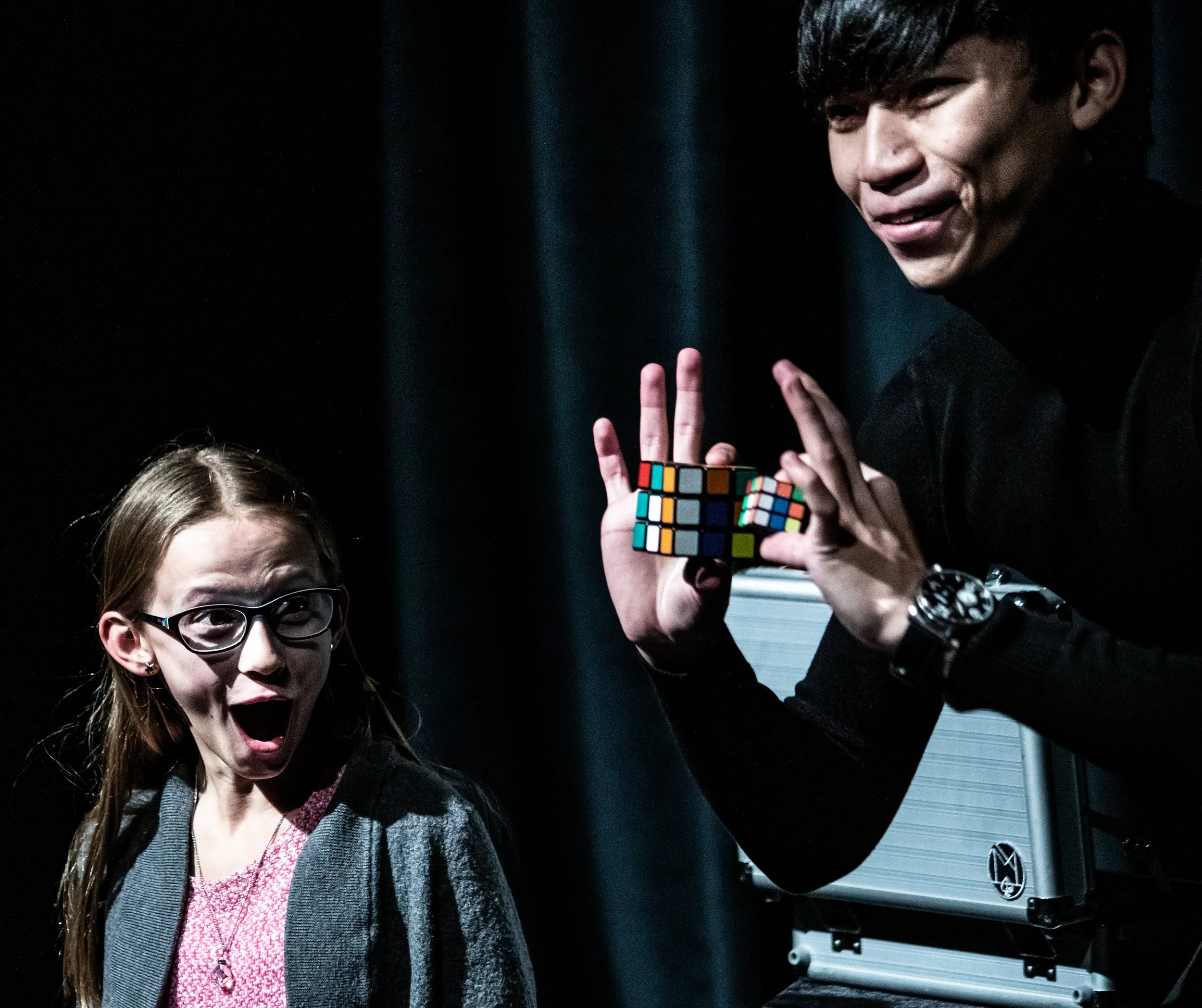 Macau magician Matt Tran at Indy Magic Monthly Matt Tran Macau magic stage interactive magic 澳門舞台互動魔術表演 心靈魔術 mentalism magic.jpg