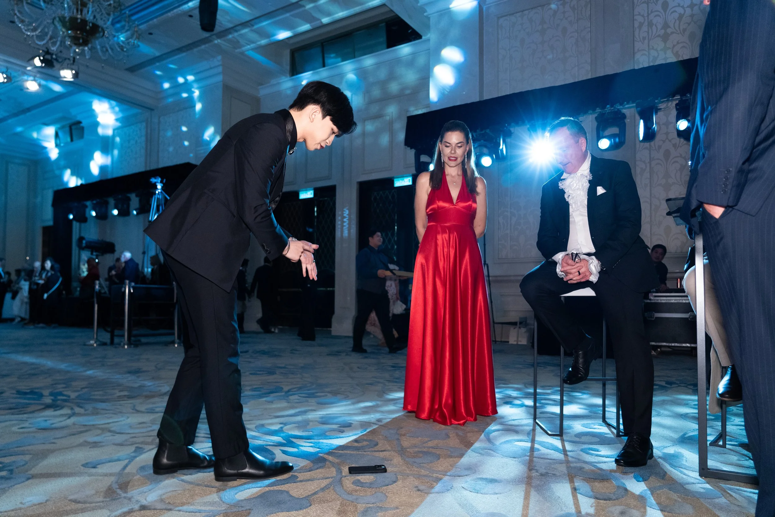 Macau magician Matt Tran Close Up magic 澳門魔術師Matt 近距離魔術表演 銀河酒店 麗思卡爾頓酒店 Galaxy Ritz Carlton Passion La Rose Noire 35th Anniversary Royal Gala.JPG