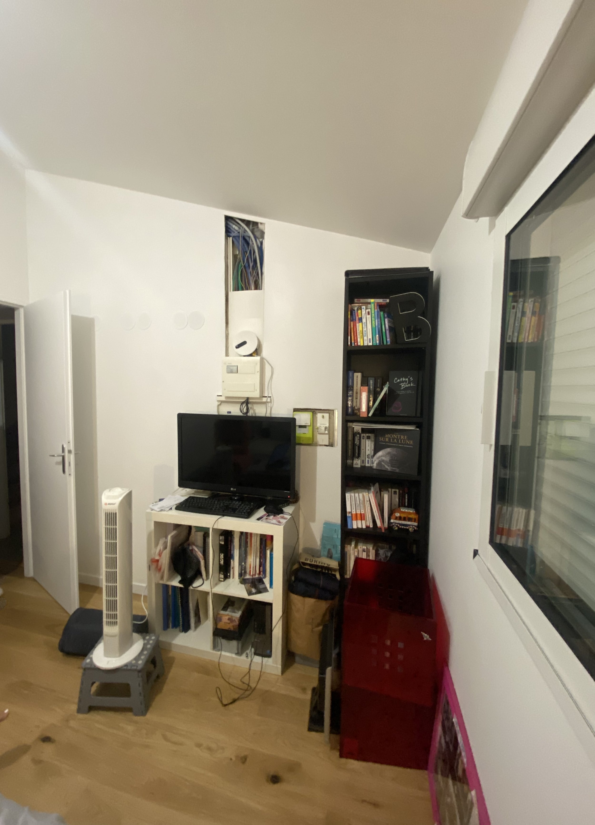 avant-après-chambre-TV-compteur-albigny-01.jpeg