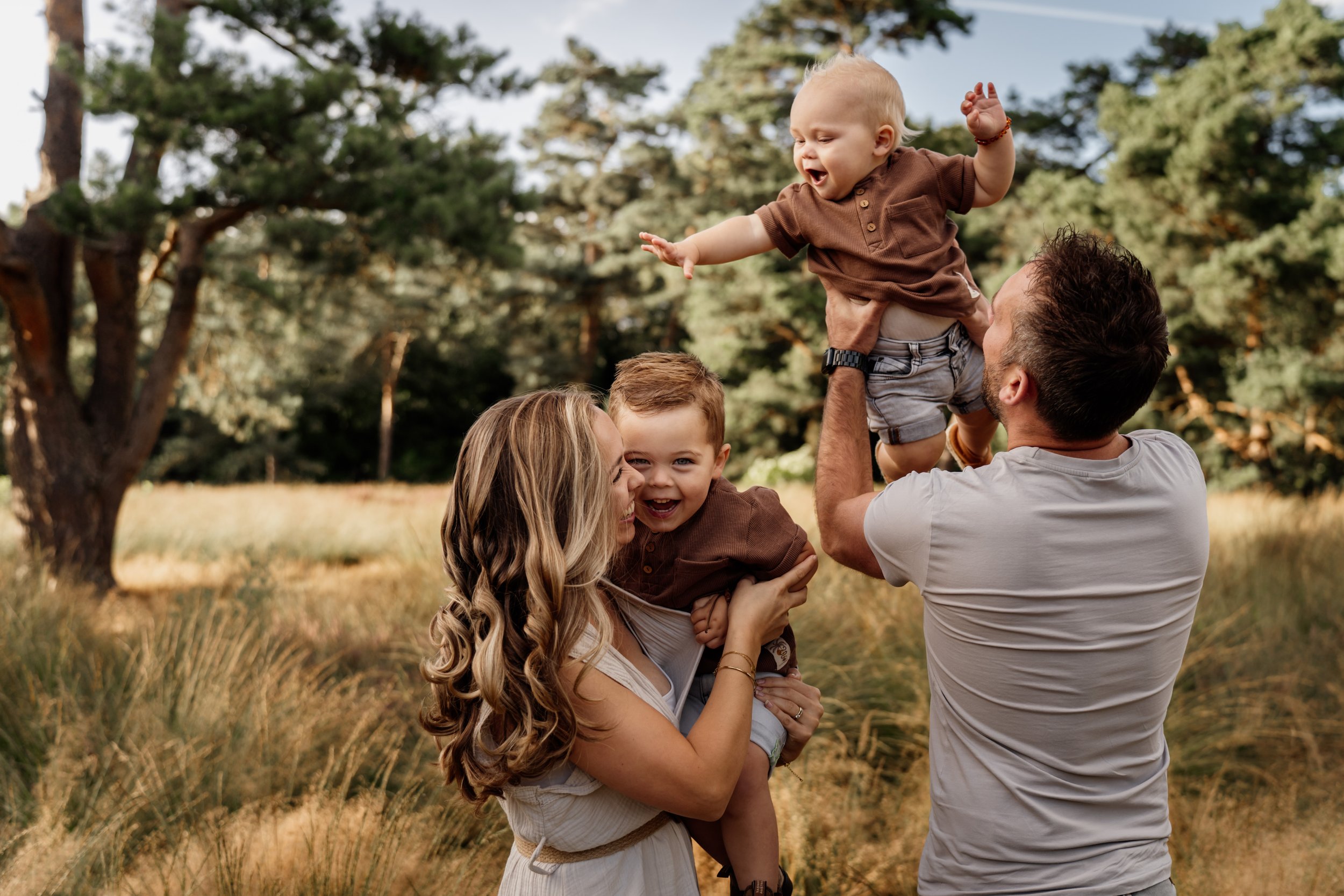 LenavanGansewinkelfotografie_gezinsshoot-7.jpg