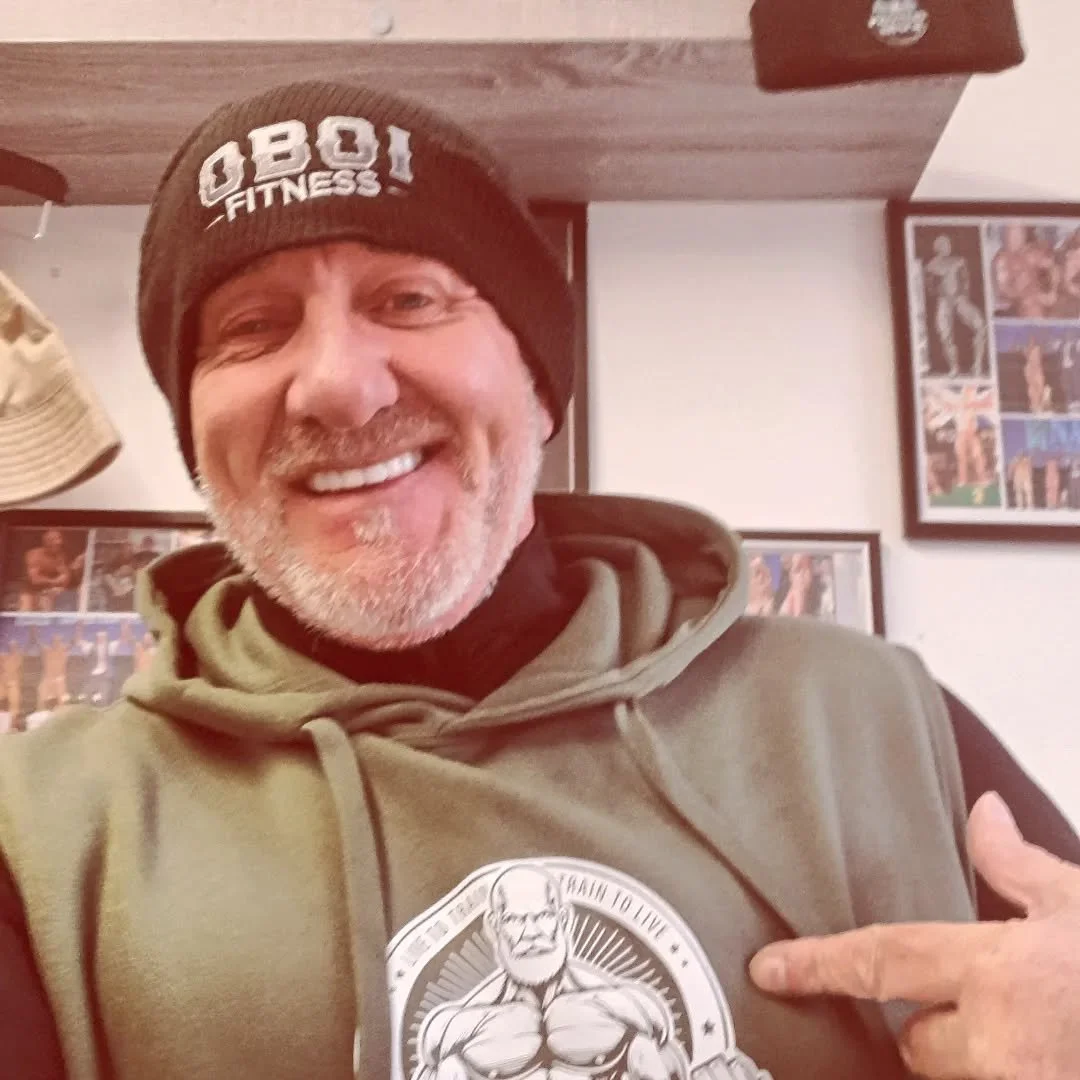 #proteinshack_ I'm open and in the shack until 4pm just me Mr most handsome judge repping #oboi_fitnessgymgear sleevless hoodie &amp; #oboi_fitnessgymgear beanie both in the shack available for you to purchase today 👍👍👍👍👊💥
