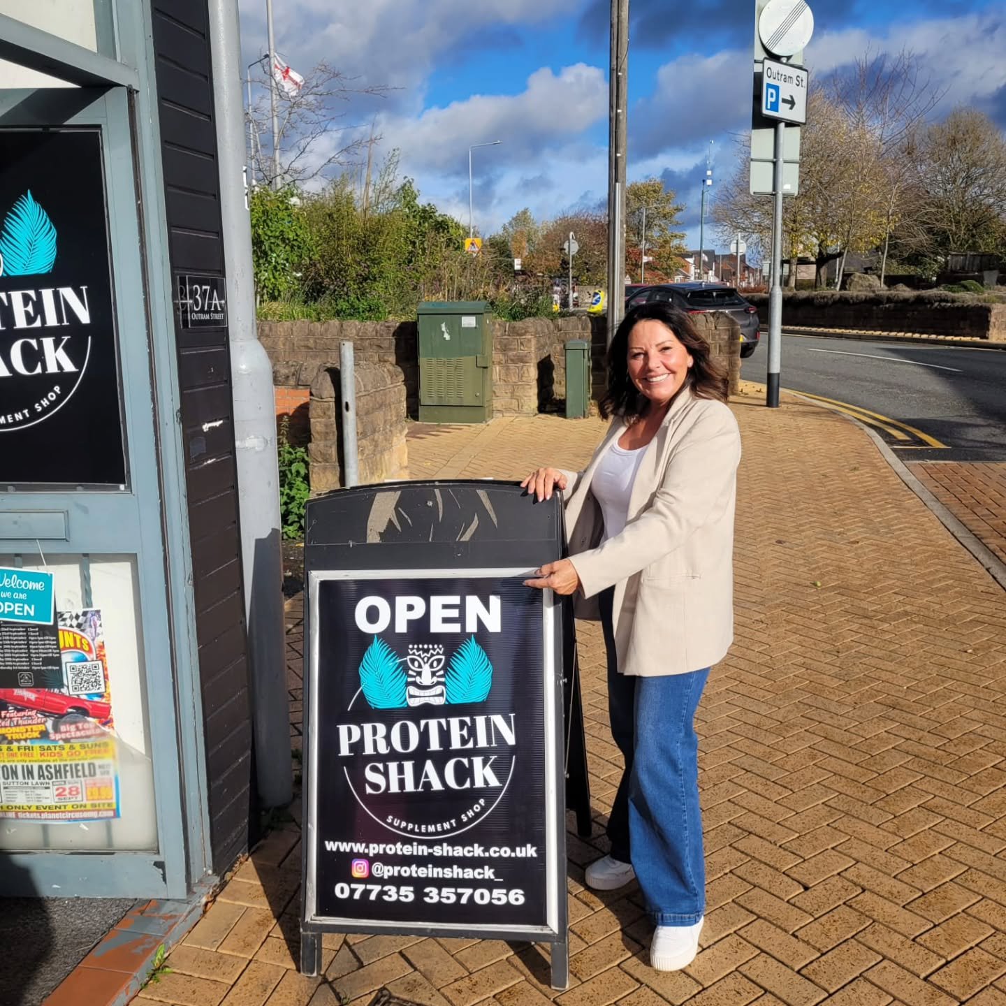 #proteinshack_ The Queen of Protein is in the Shack today guys drop in and say hello 🥰🥰