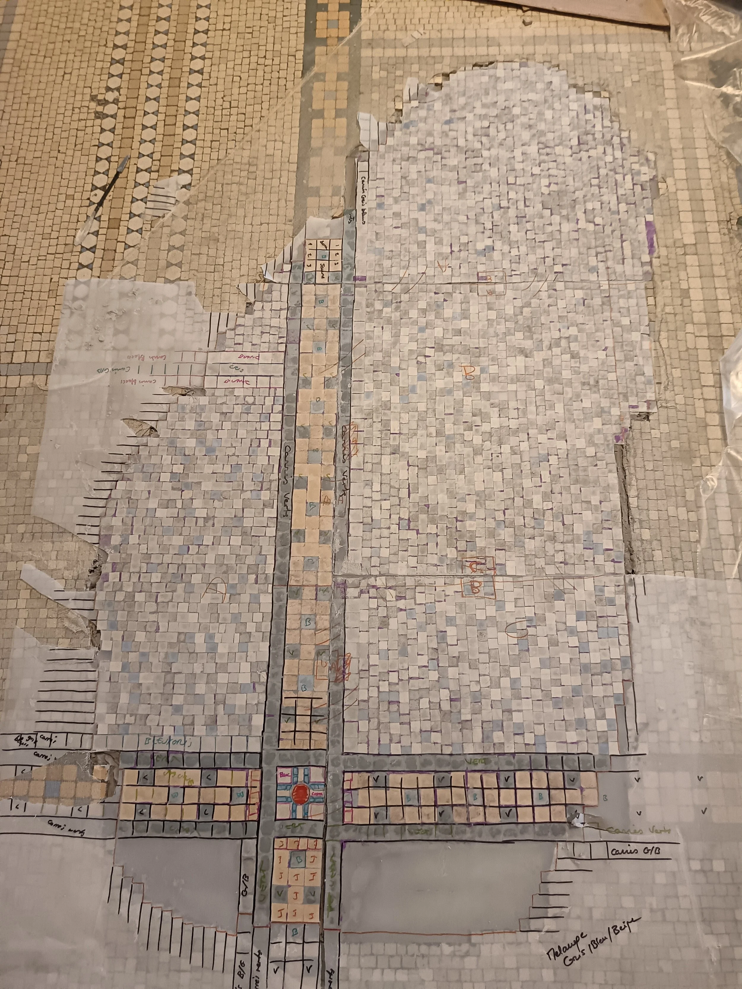 Opéra de Nancy Pose indirecte d'un panneau de mosaïque.jpg