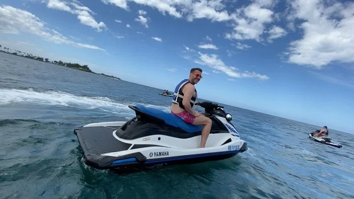 I jet ski now. 🤷&zwj;♂️ #sanjuan #puertorico