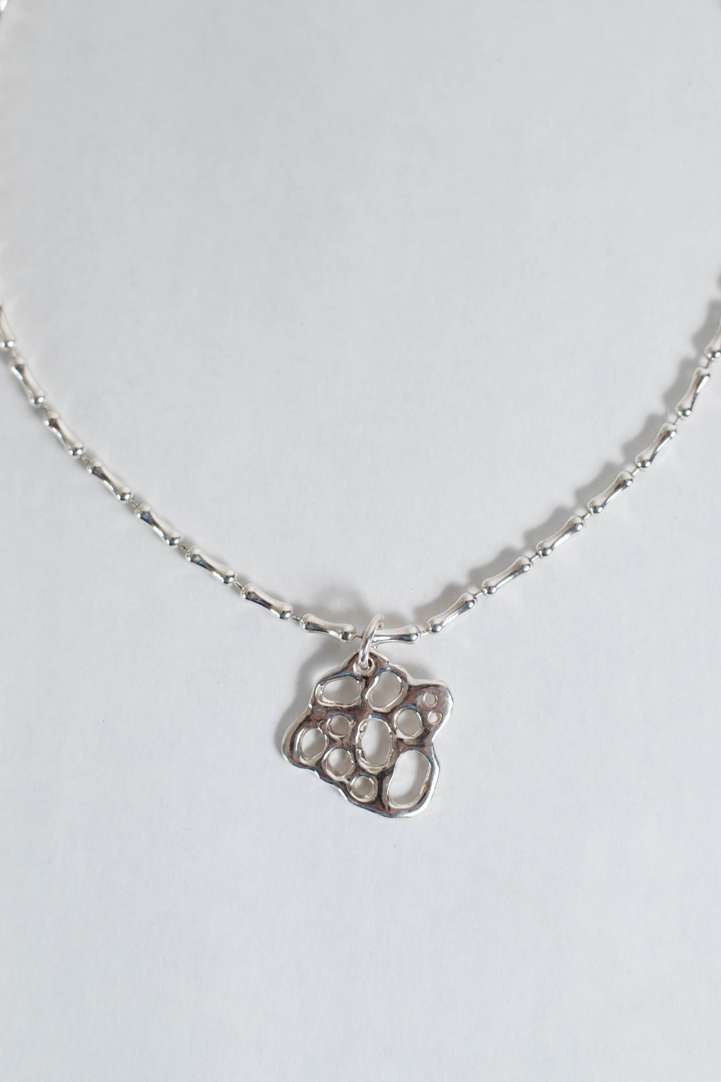 Relieve Necklace
