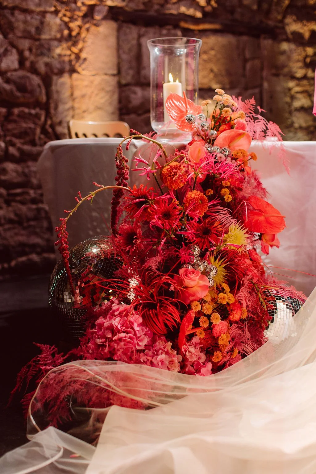 EdinburghCityWedding,Scottishweddingphotography,TheCaves_-374.jpg